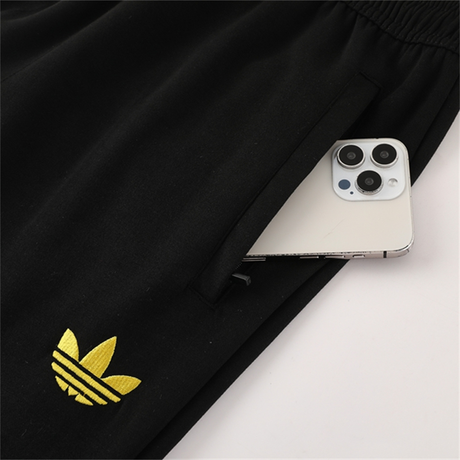 AlphaJersey-Juventus 25-26 Originals Varsity Hoodie Set - Black Hoodie and Pants