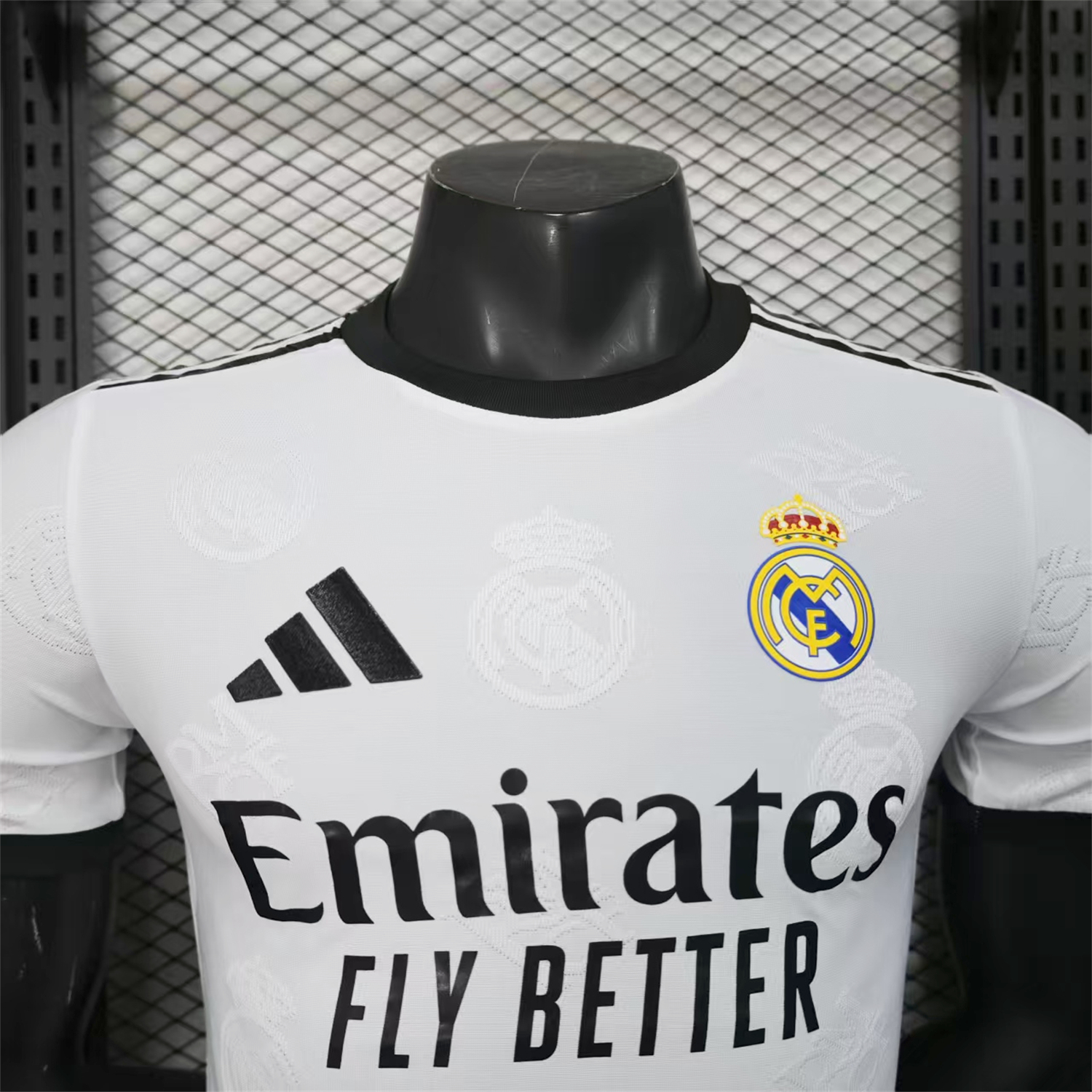 AlphaJersey-Real Madrid 25-26 White Team Logo Jacquard Special Jersey - Player Version