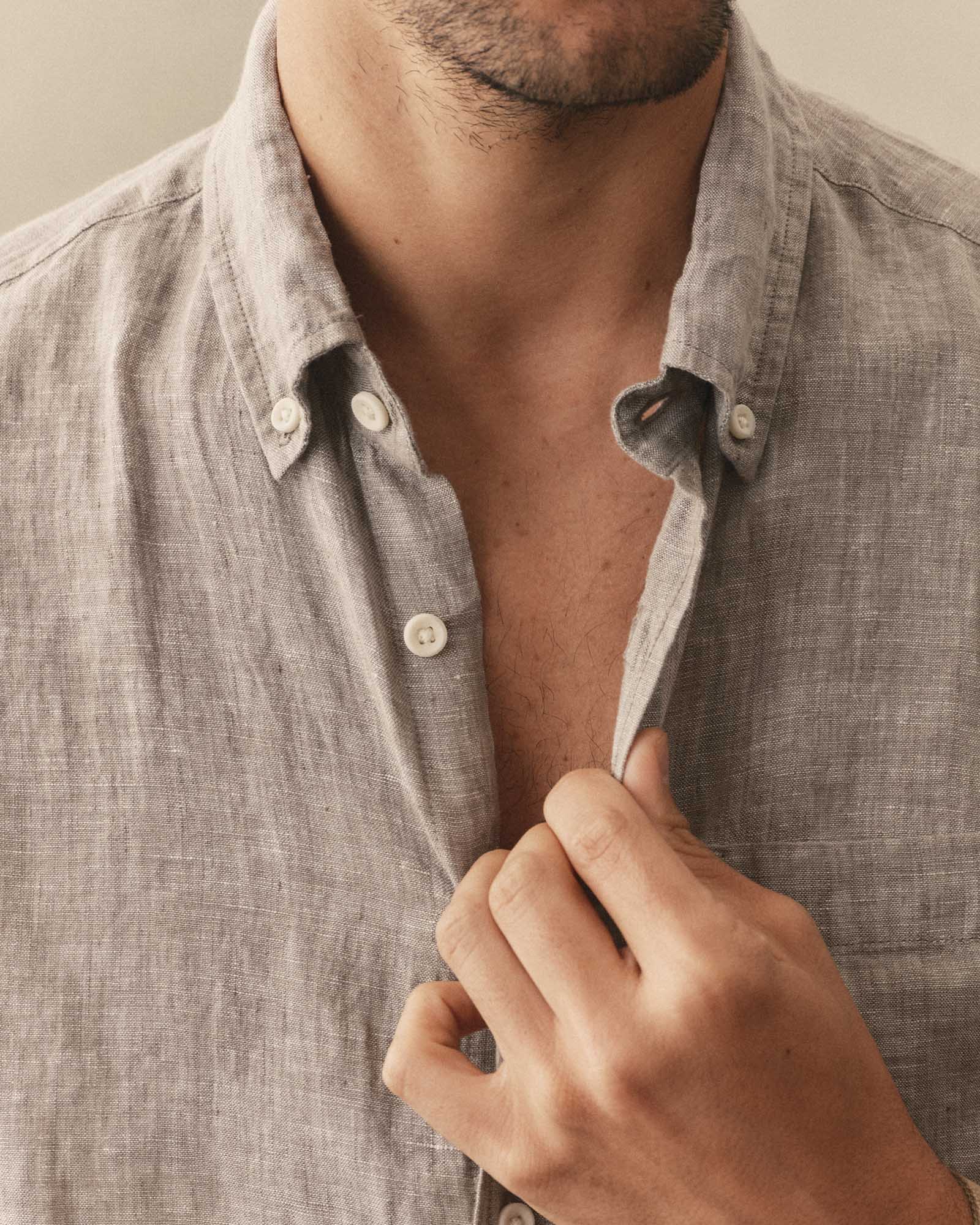 The Short Sleeve Jack in Sage Linen | Modern Menswear by yycbvcnbmmnbm