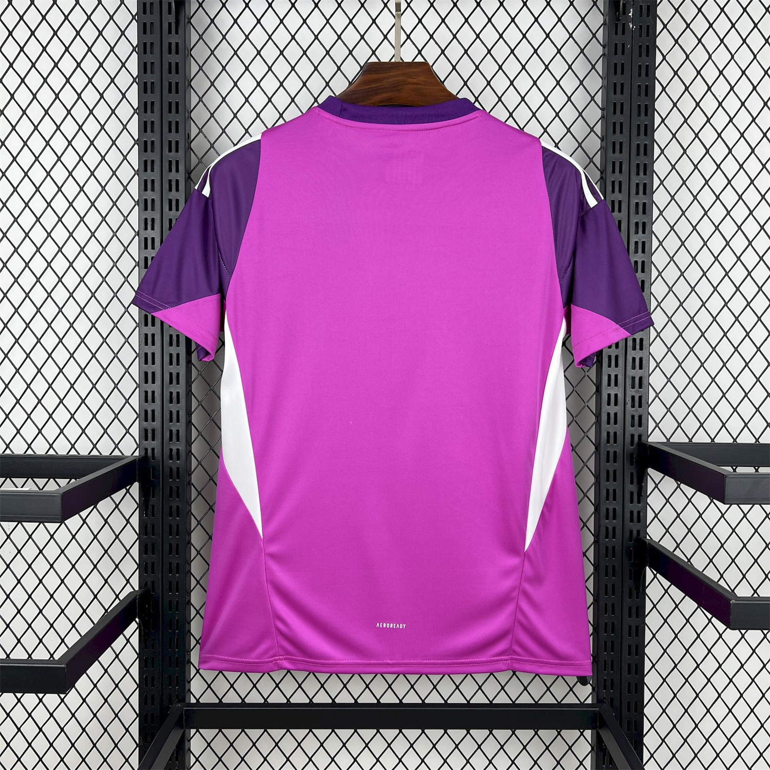 AlphaJersey-Bayern Munich 25-26 Purple Goalkeeper Jersey - Fans Version
