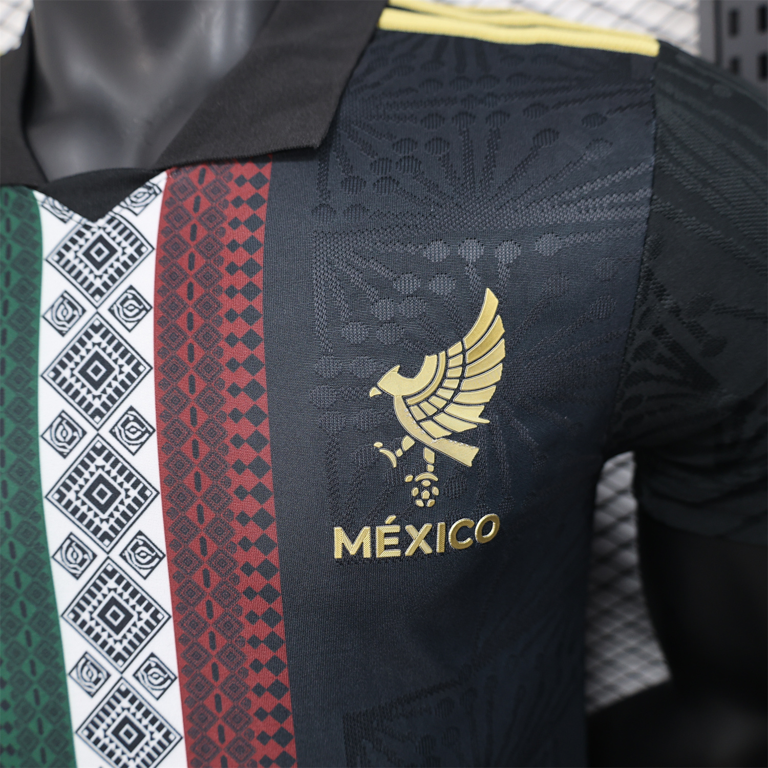 AlphaJersey-Mexico 25-26 Black Polo Jersey with Red White and Green Decorative Pattern - Player Version