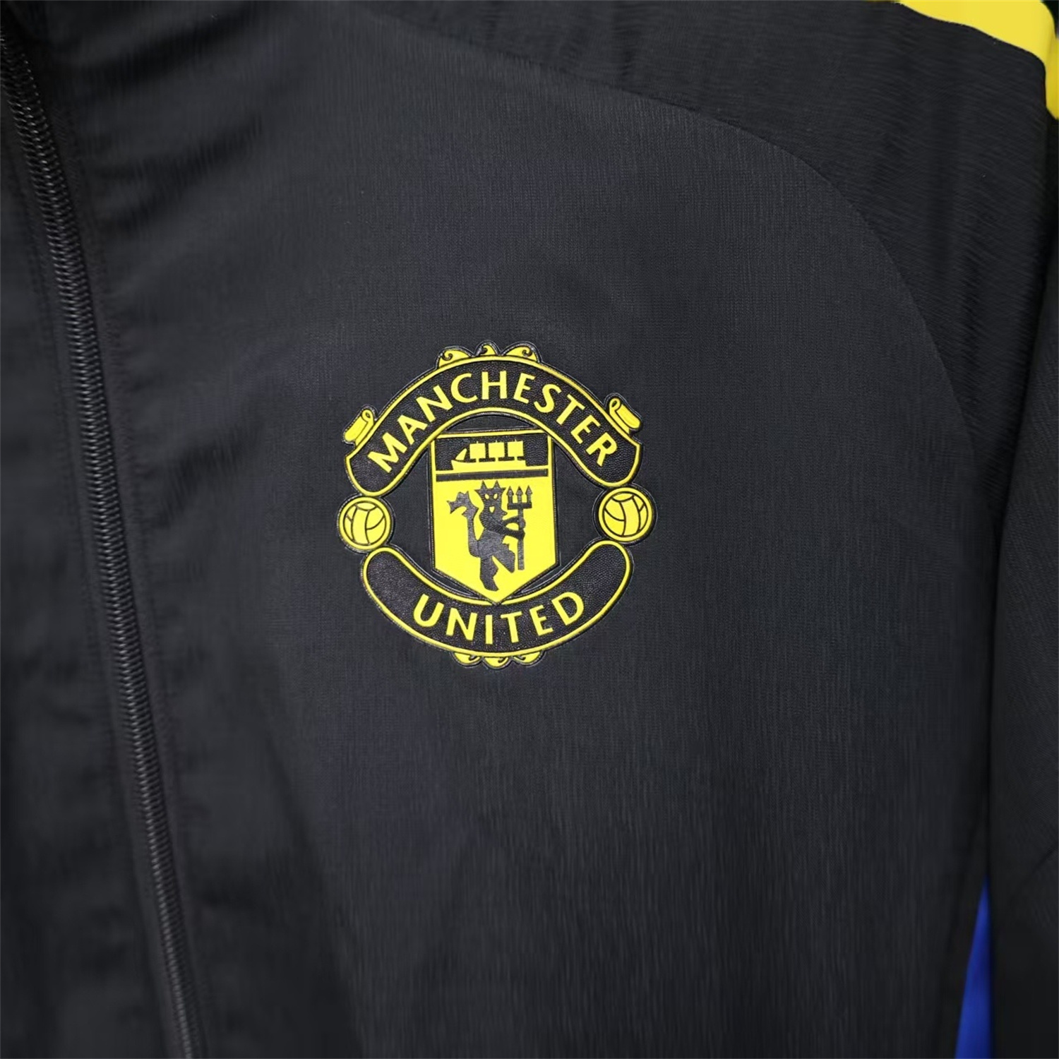 AlphaJersey-Manchester United 25-26 Black Windbreaker Jacket