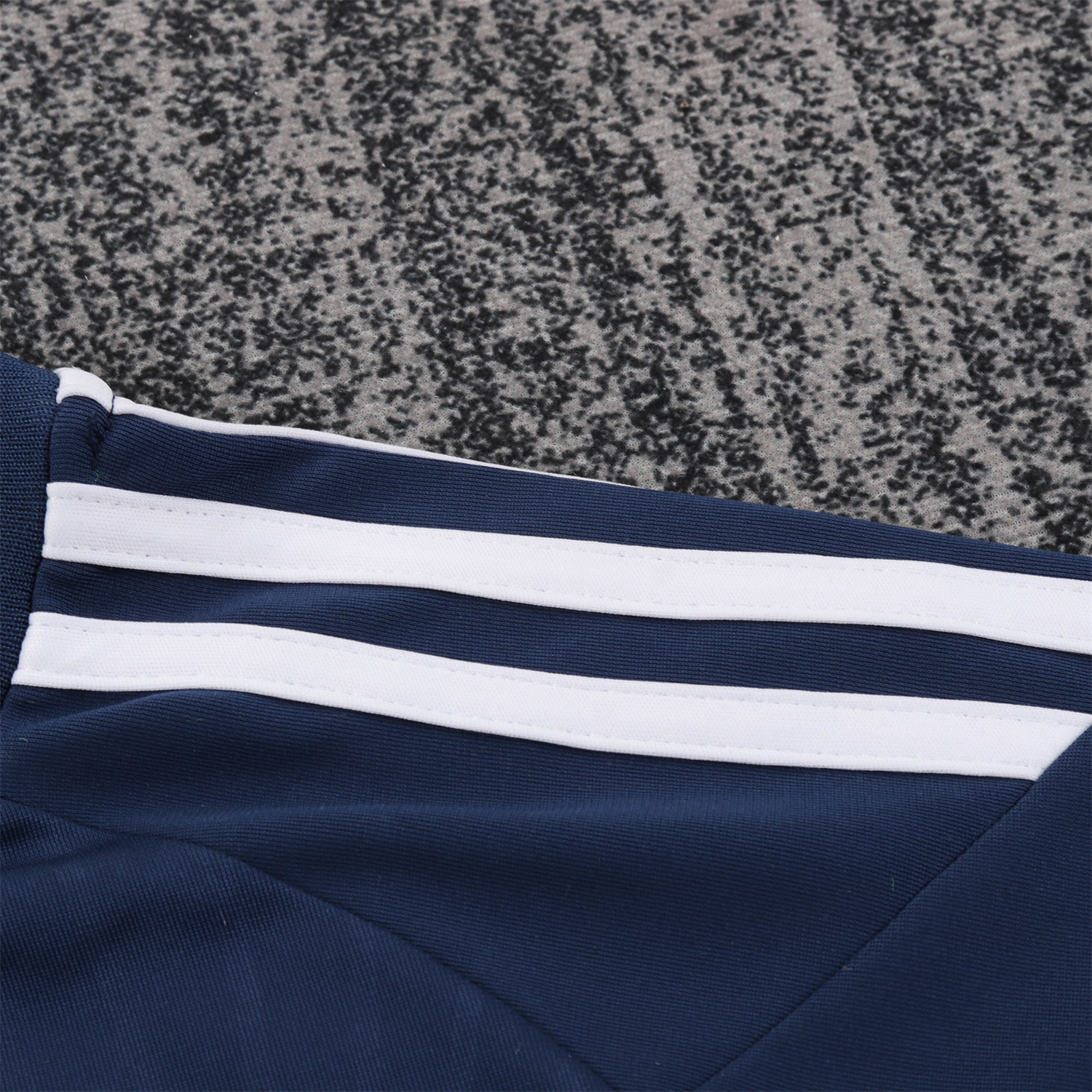 AlphaJersey-Retro Real Madrid 2010-11 Away Kids Kit