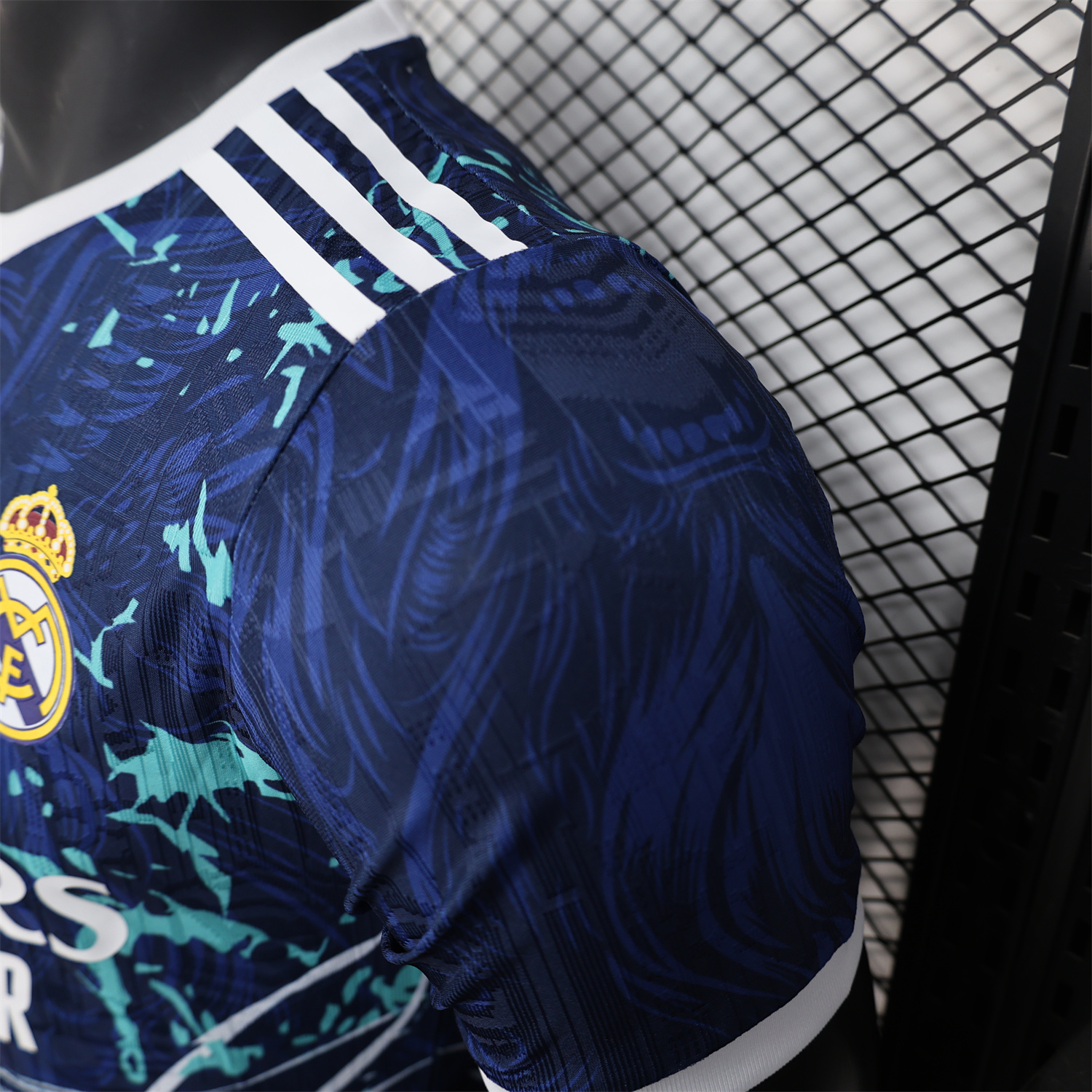 AlphaJersey-Real Madrid 25-26 Blue Jersey with White Viking Roar Comics - Player Version