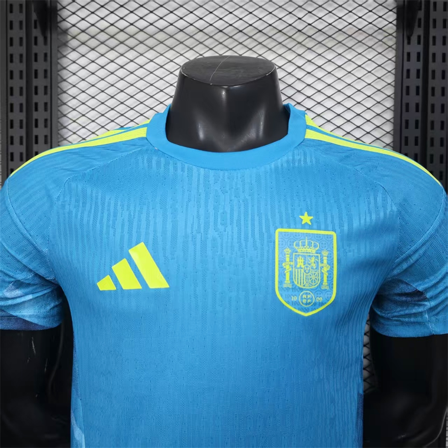 AlphaJersey-Spain 2026 Blue Goalkeeper Jersey - Player Version