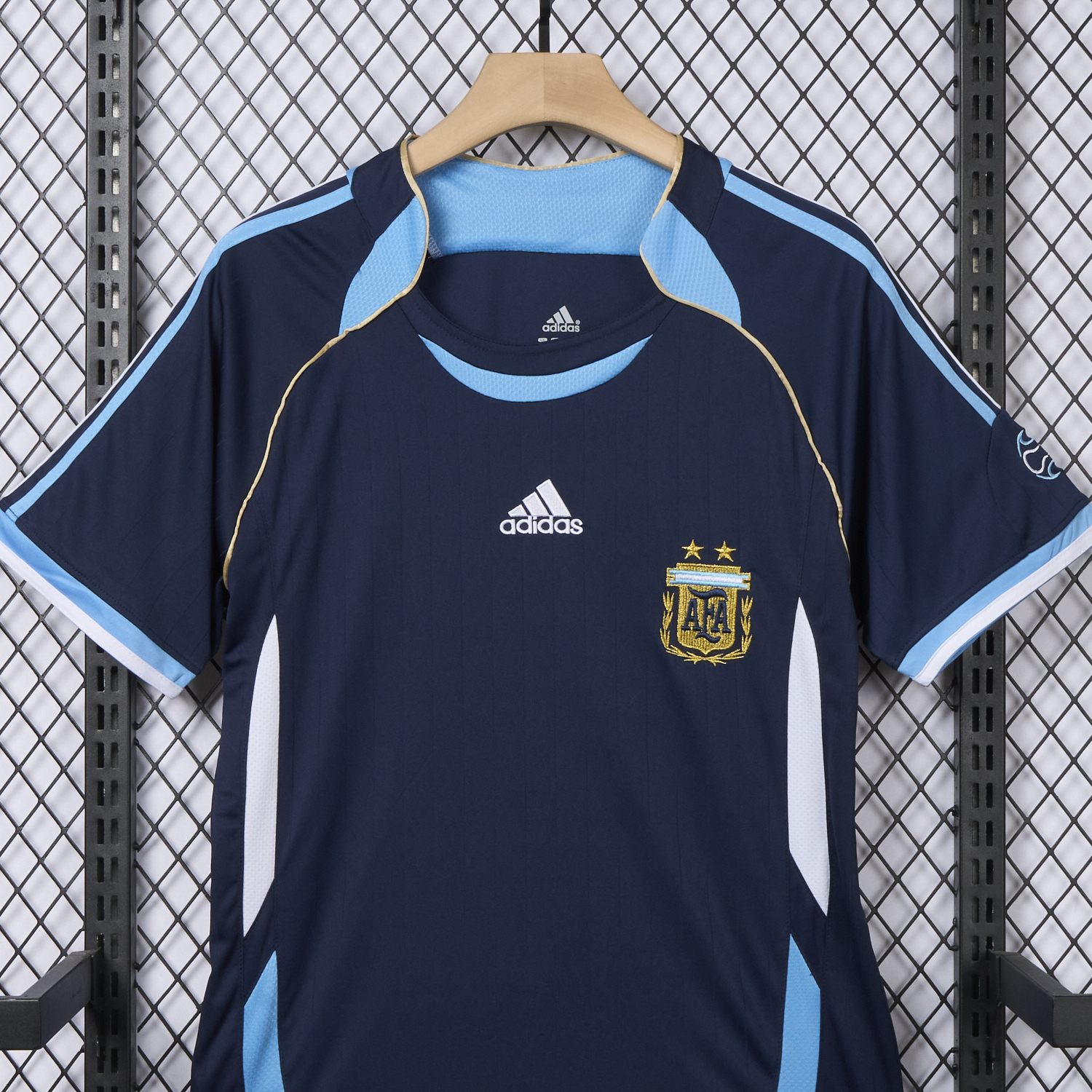 AlphaJersey-Retro Argentina 2006 Away Jersey