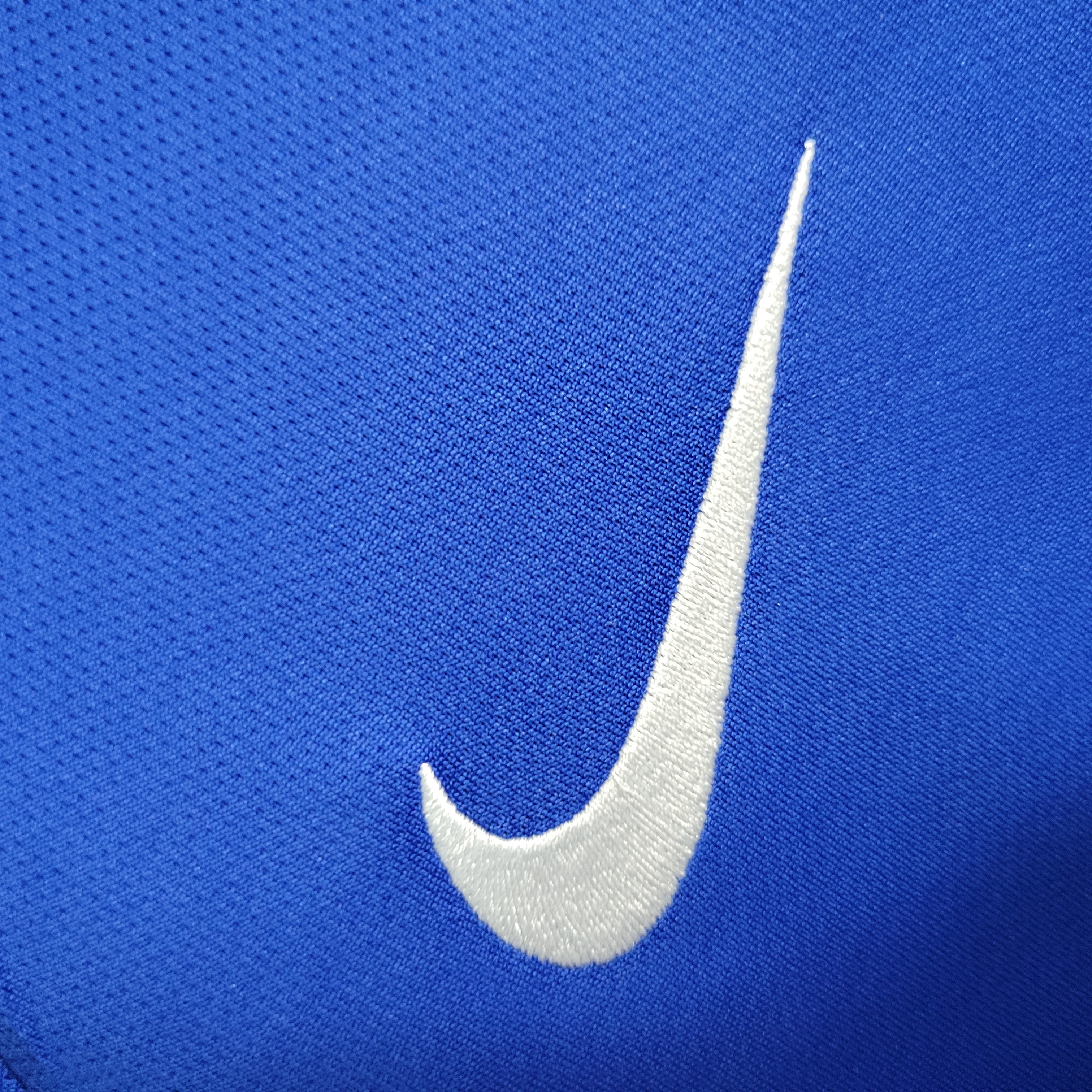 AlphaJersey-Retro Brazil 2002 Away Stadium Jersey