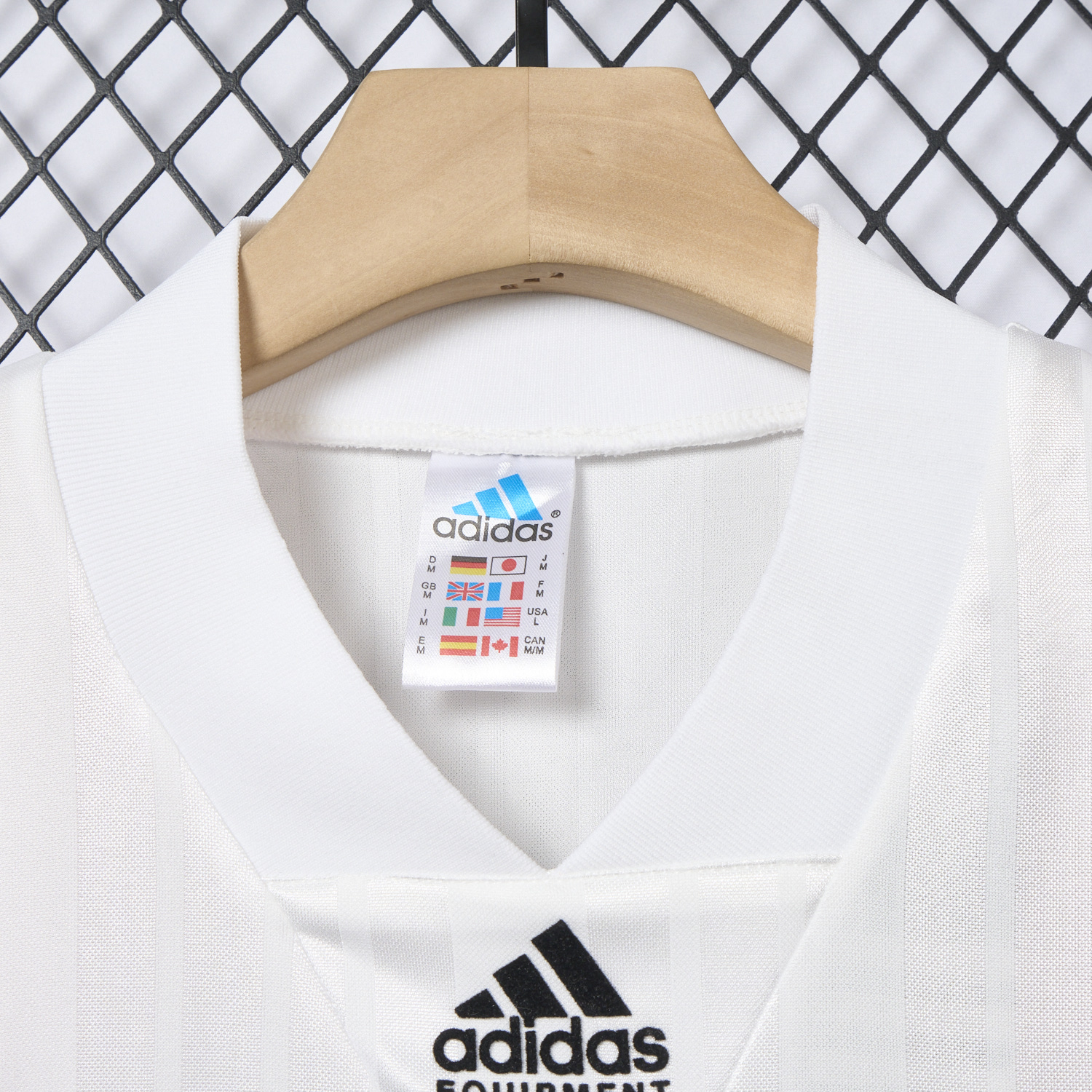 AlphaJersey-Retro Hamburger SV 1992-93 Home Jersey