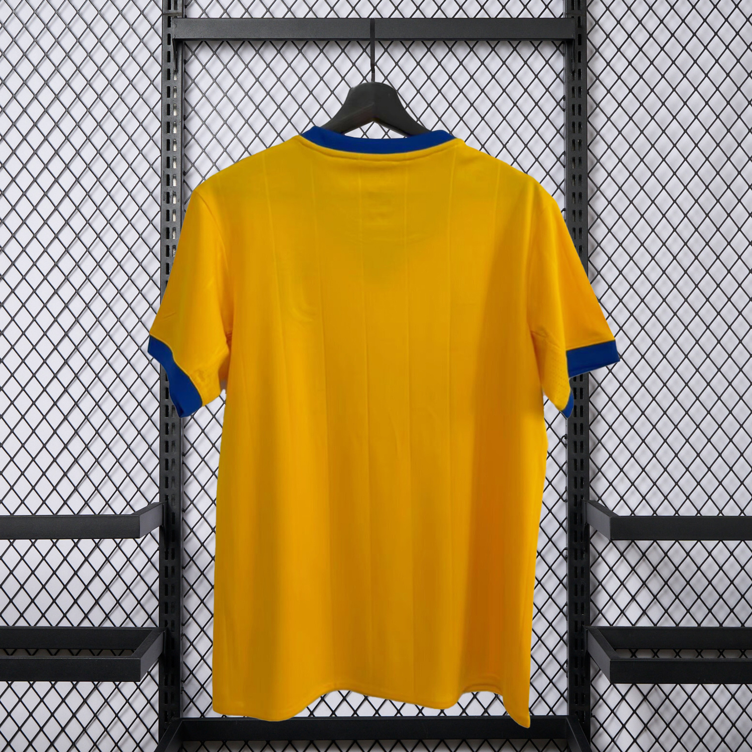 AlphaJersey-Retro Juventus 2017-18 Away Yellow Jersey