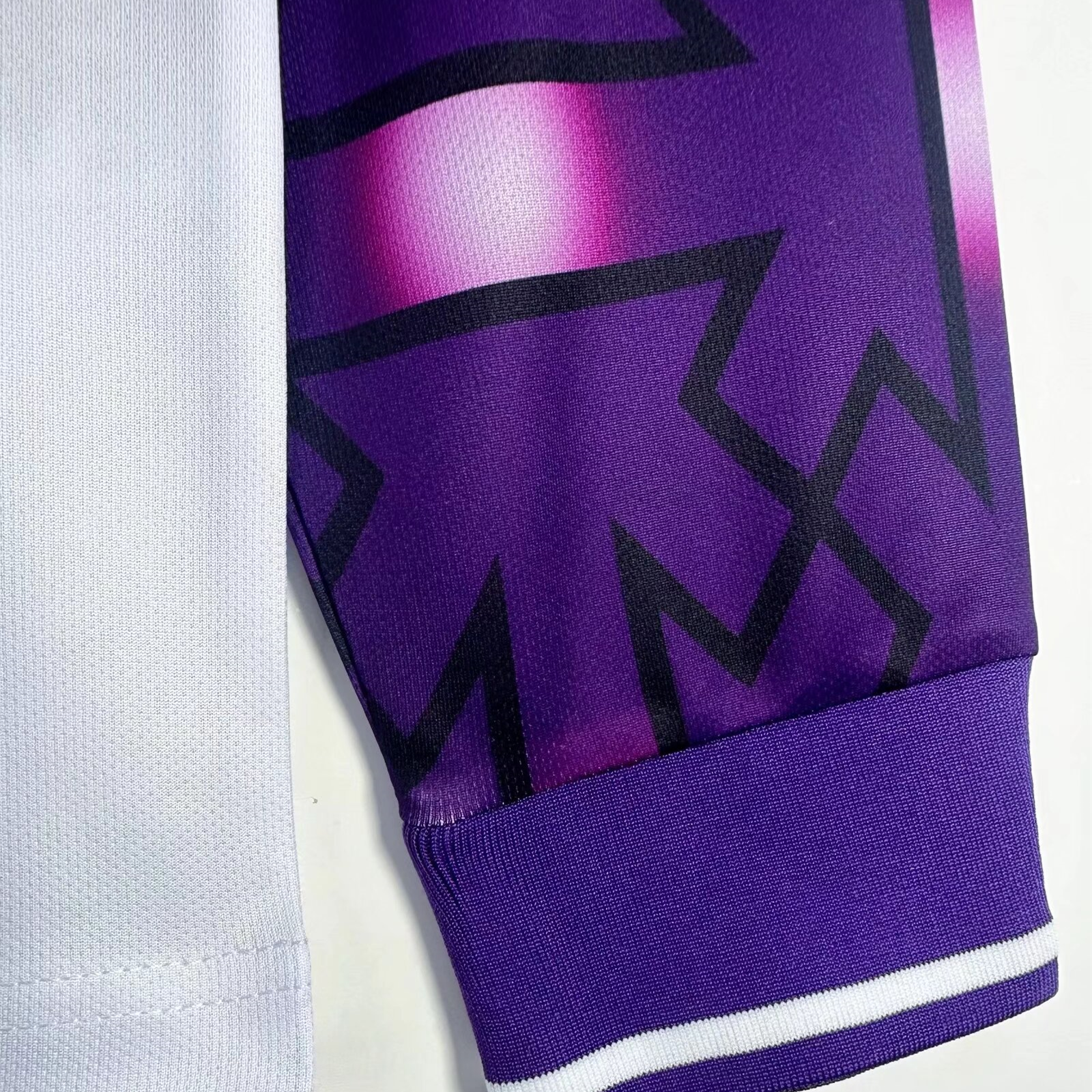 AlphaJersey-Retro Fiorentina 1992-93 Away Long Sleeve Jersey
