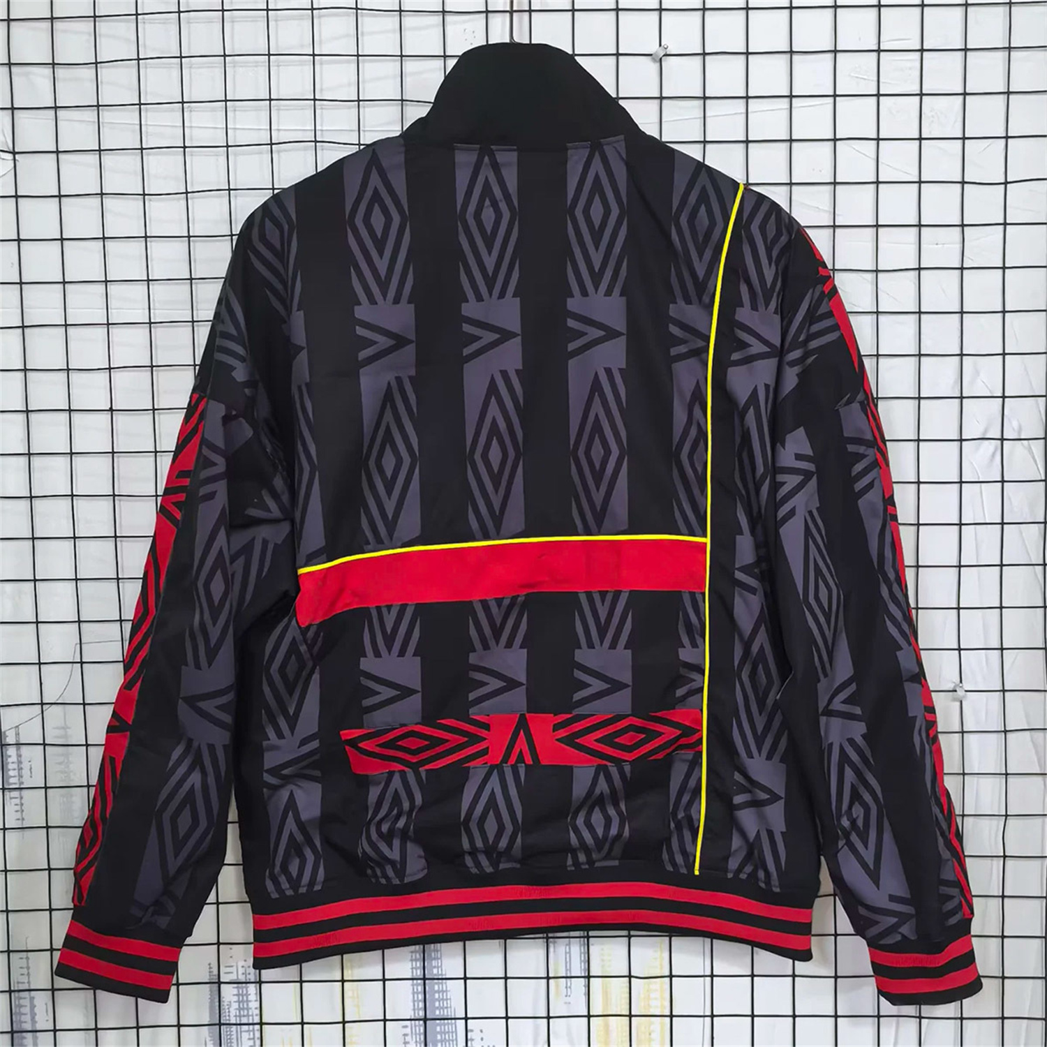 AlphaJersey-Retro Manchester United 1993-95 Black Windbreaker Jacket