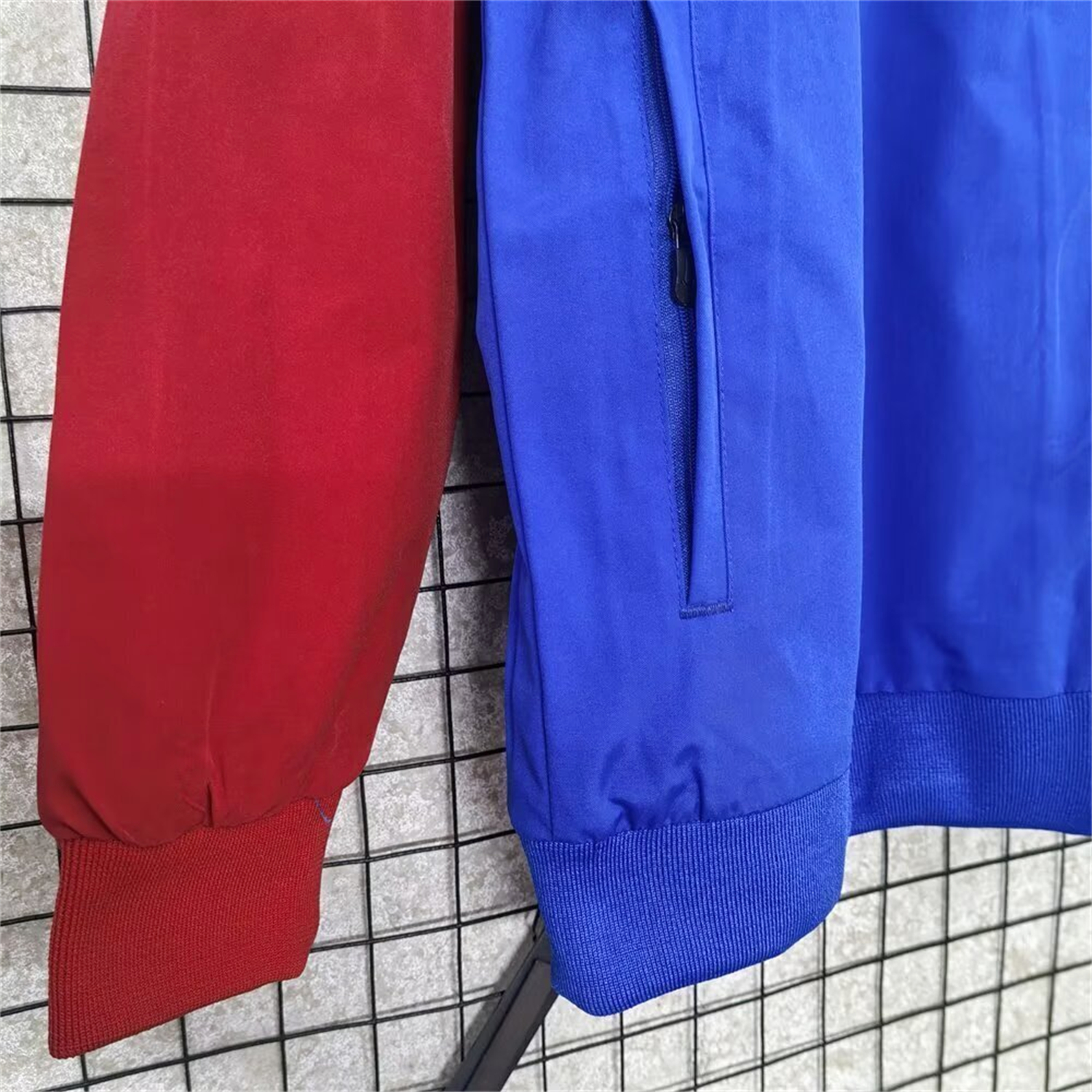 AlphaJersey-Retro Paris Saint-Germain PSG 1996-97 Red Blue Windbreaker Jacket