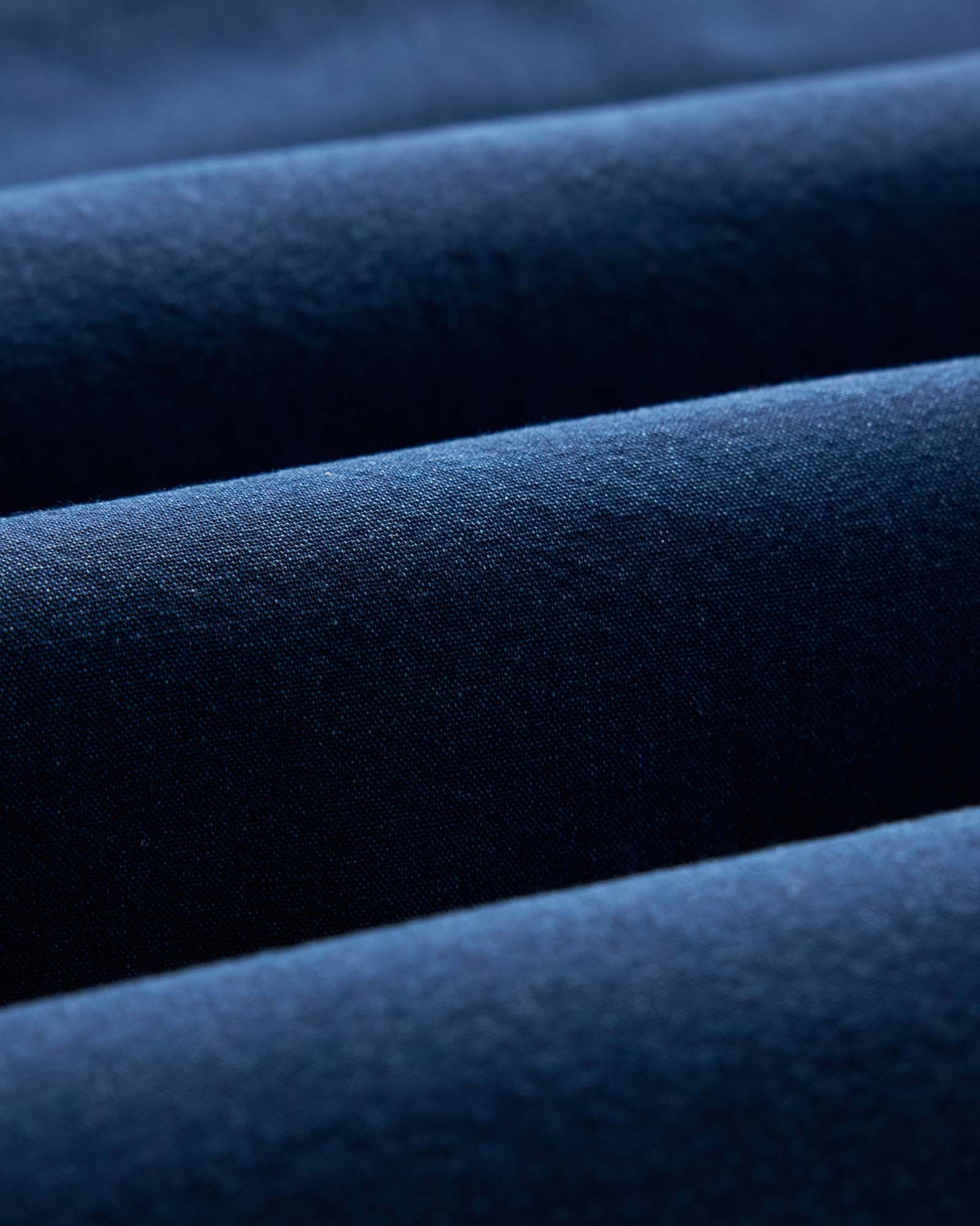 The Short Sleeve Jack in Rinsed Indigo Oxford | Modern Menswear by yycbvcnbmmnbm
