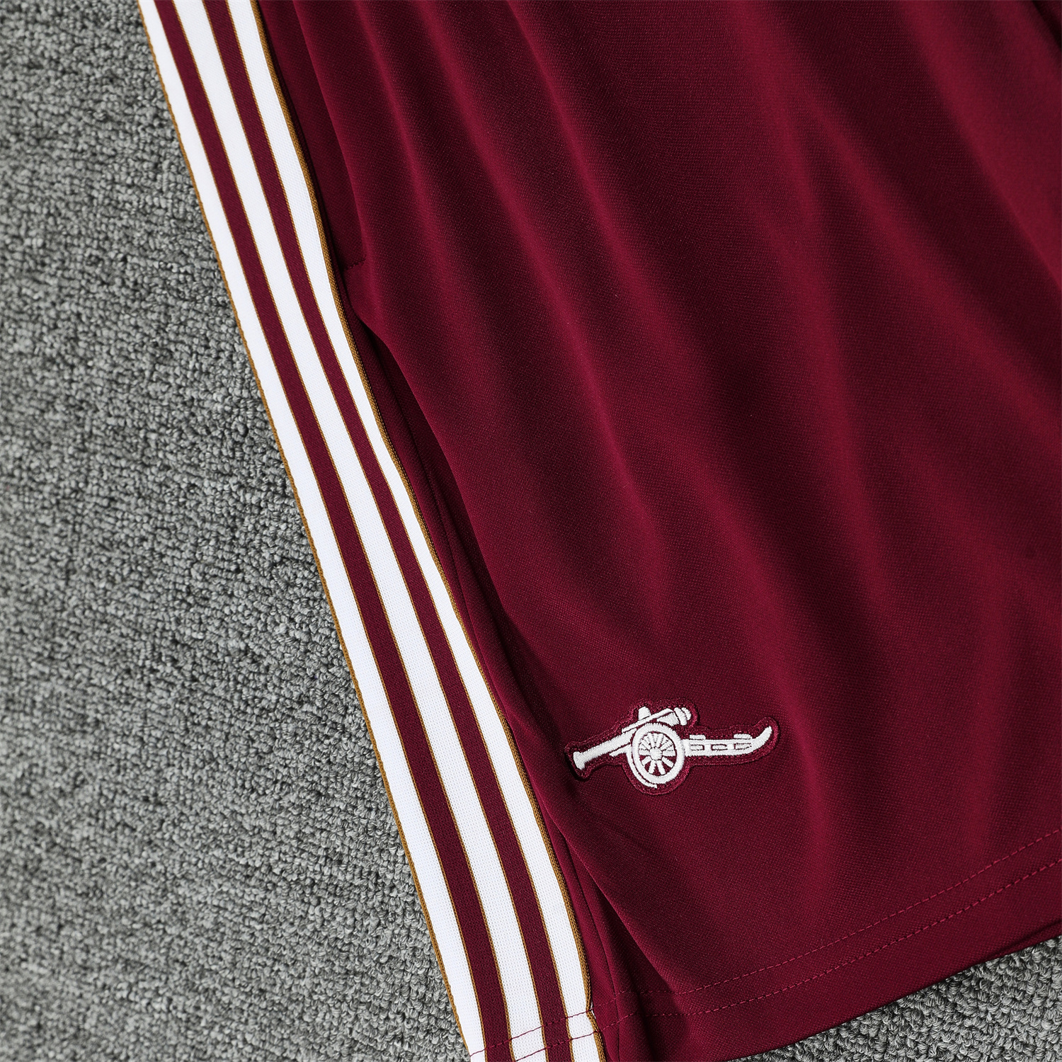 AlphaJersey-Arsenal 25-26 Short-Sleeve Training Set- Red Top & Red Shorts