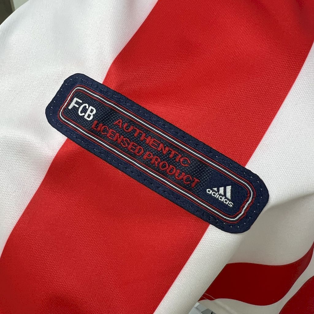 AlphaJersey-Retro Bayern Munich 2000-01 Away Jersey