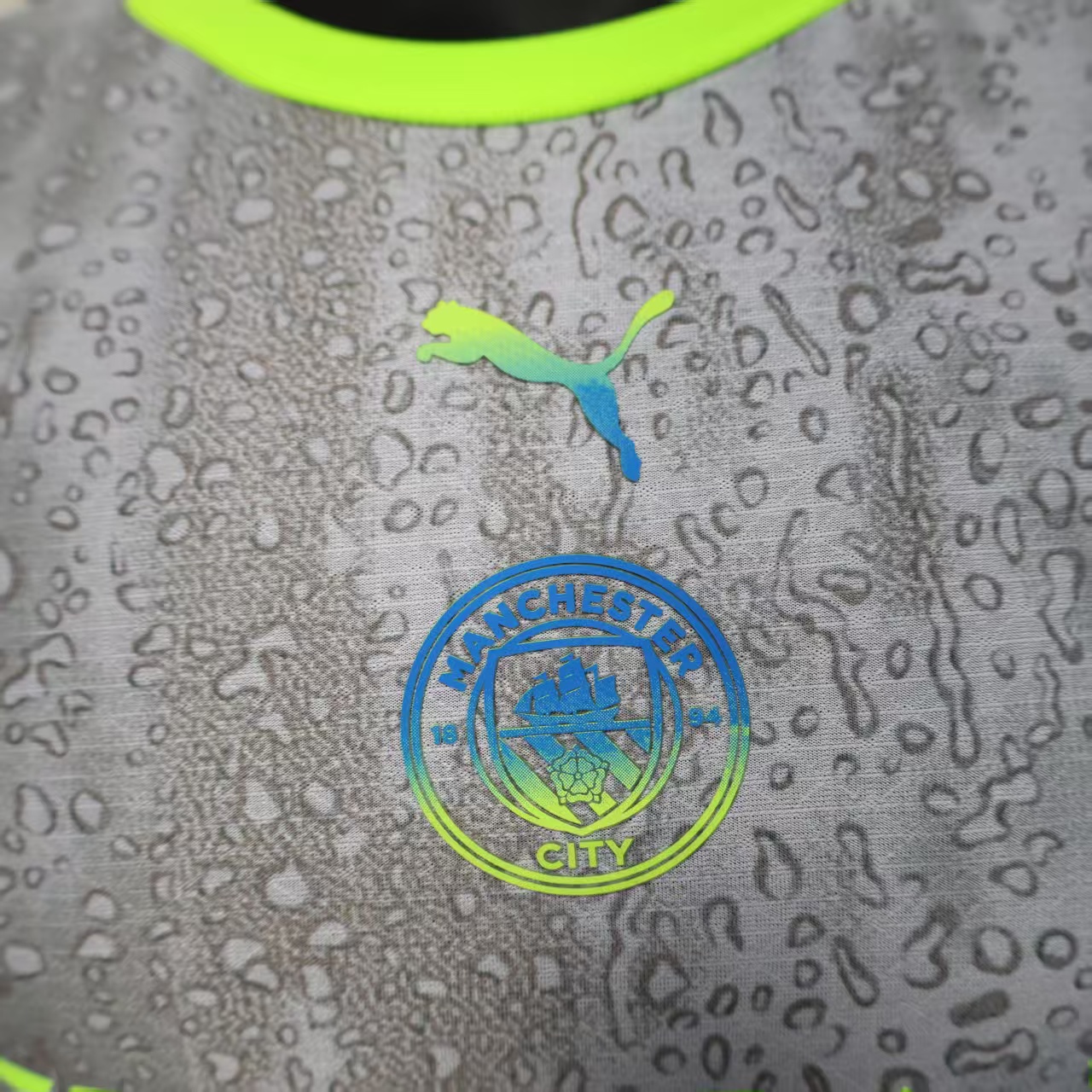 AlphaJersey-Manchester City 25-26 Third Grey Green Jersey - Player Version