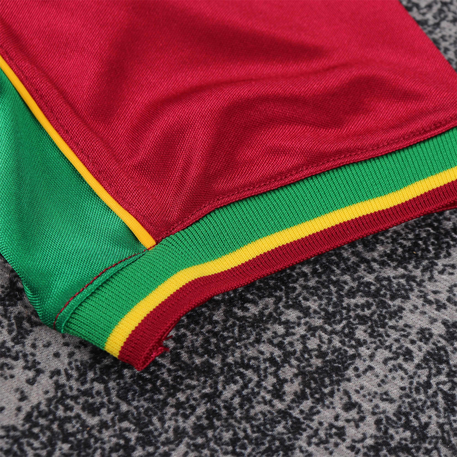AlphaJersey-Retro Portugal 1998 Home Kids Kit