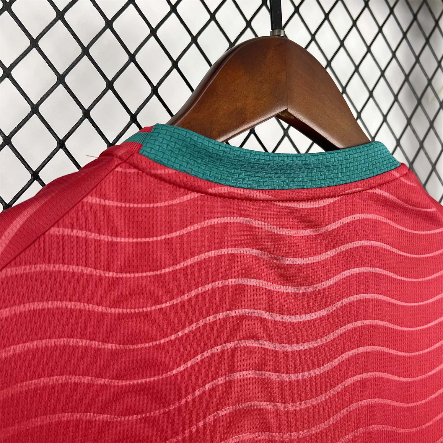 AlphaJersey-Women's Portugal 2026 Home Jersey
