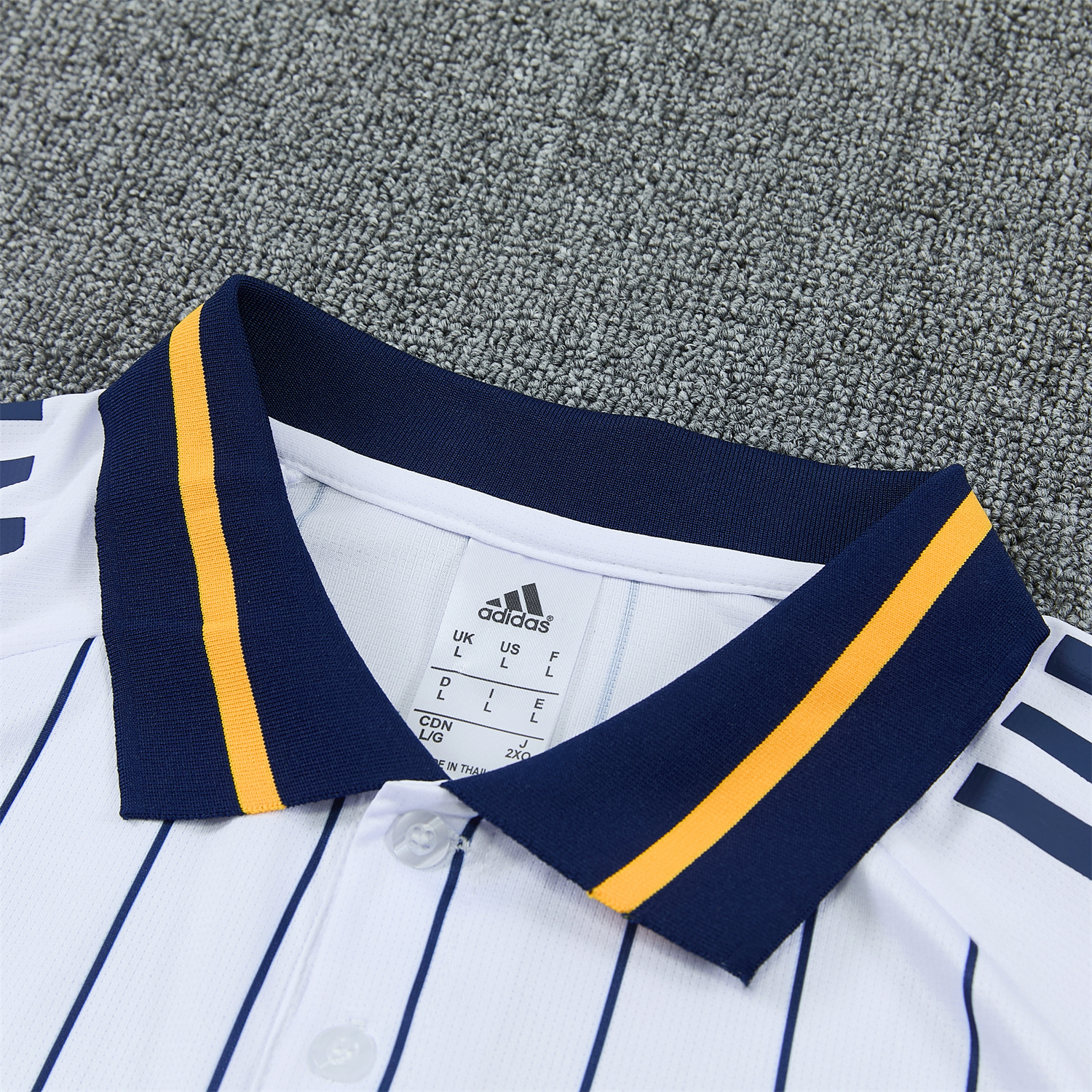 AlphaJersey-Boca Juniors 25-26 POLO Short-Sleeve Training Set - White Top and Dark Blue Pants