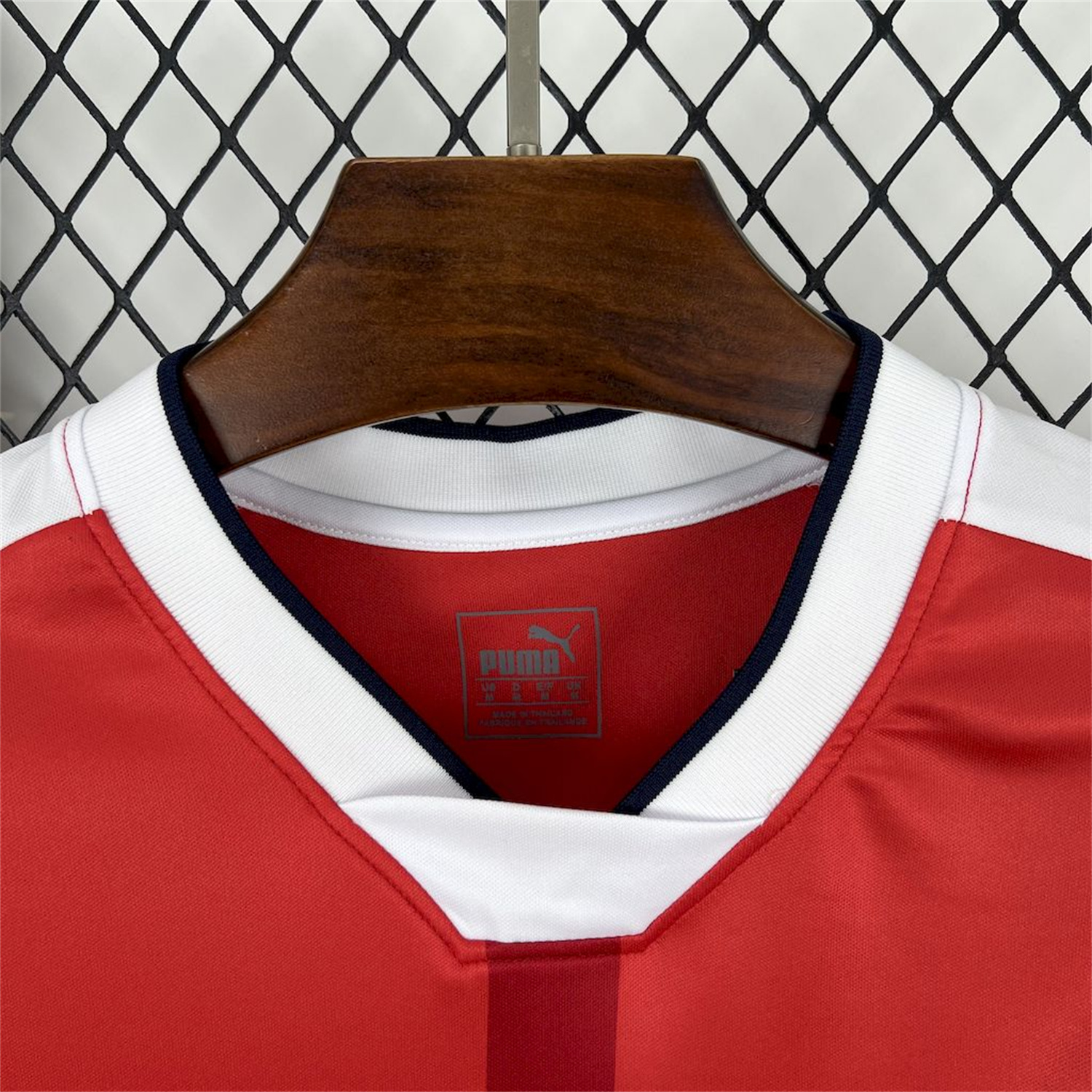 AlphaJersey-Retro Arsenal 2016-17 Home Jersey