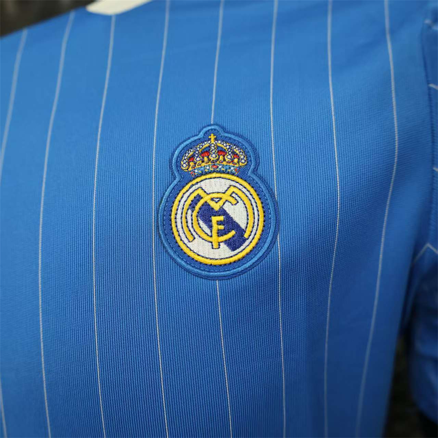 AlphaJersey-Real Madrid 25-26 Trefoil White Lines Blue Travel Jersey - Player Version