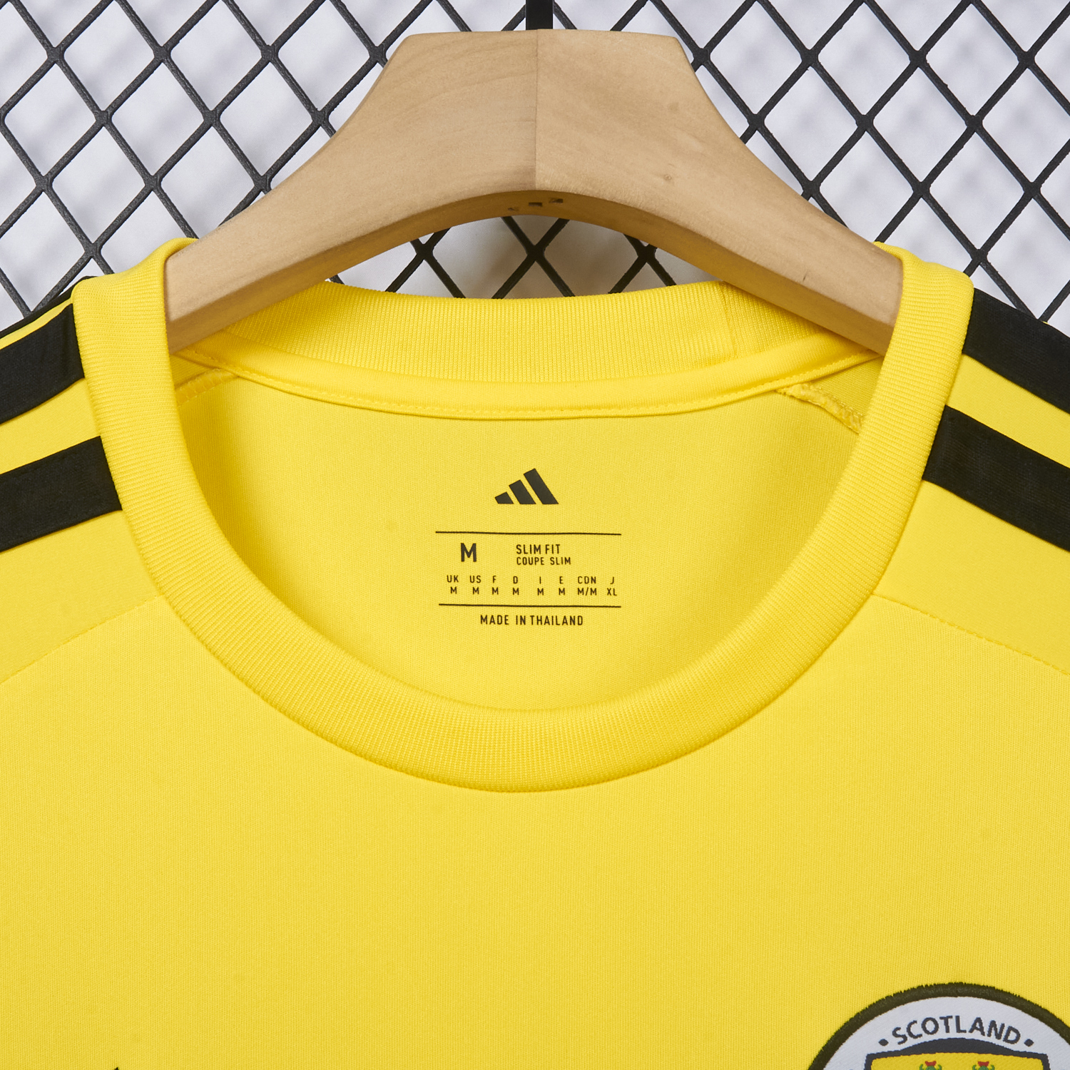 AlphaJersey-S-c-o.t l.a-n.d 2026 Yellow Goalkeeper Jersey - Fans Version