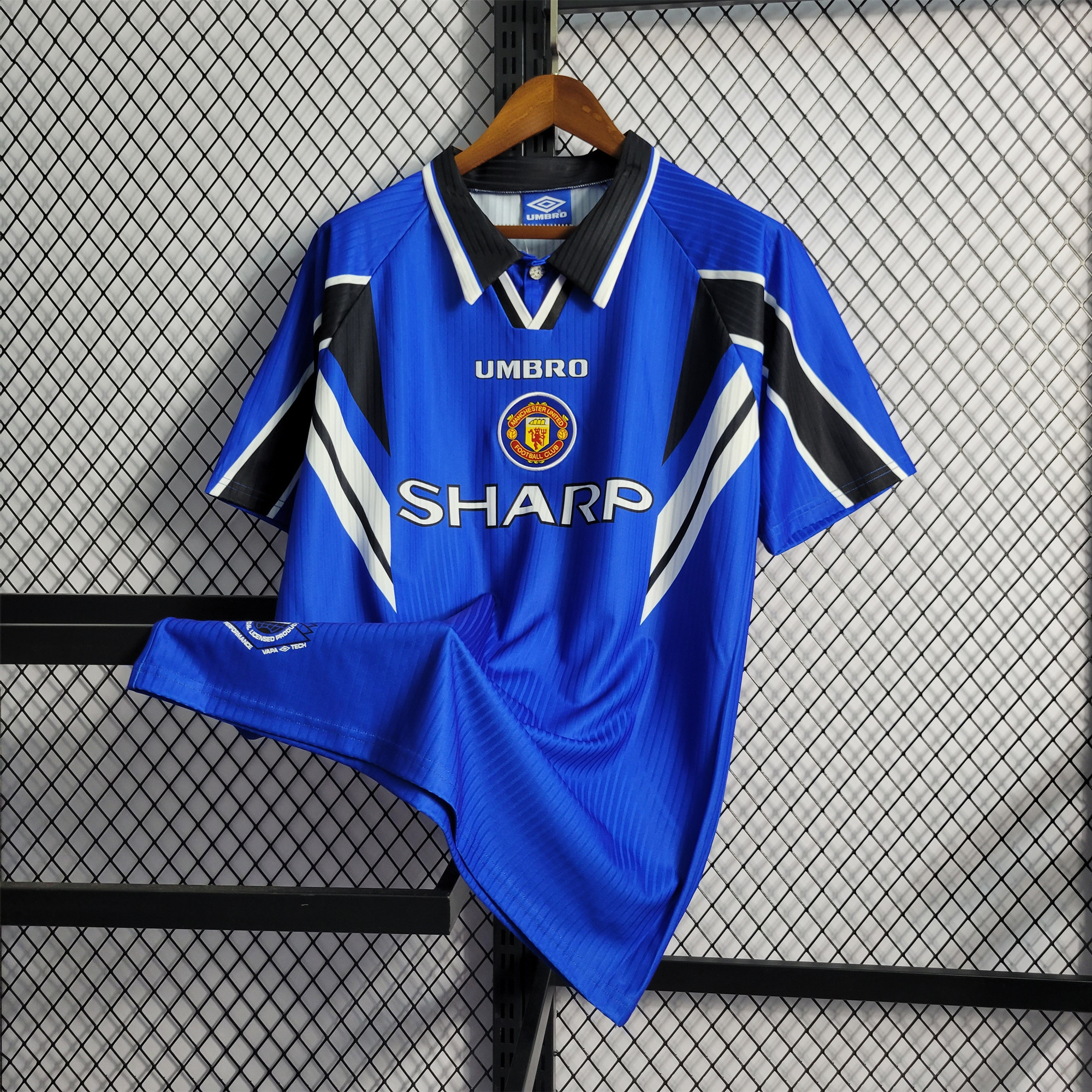 AlphaJersey-Retro Manchester United 96-97 Third Away Jersey