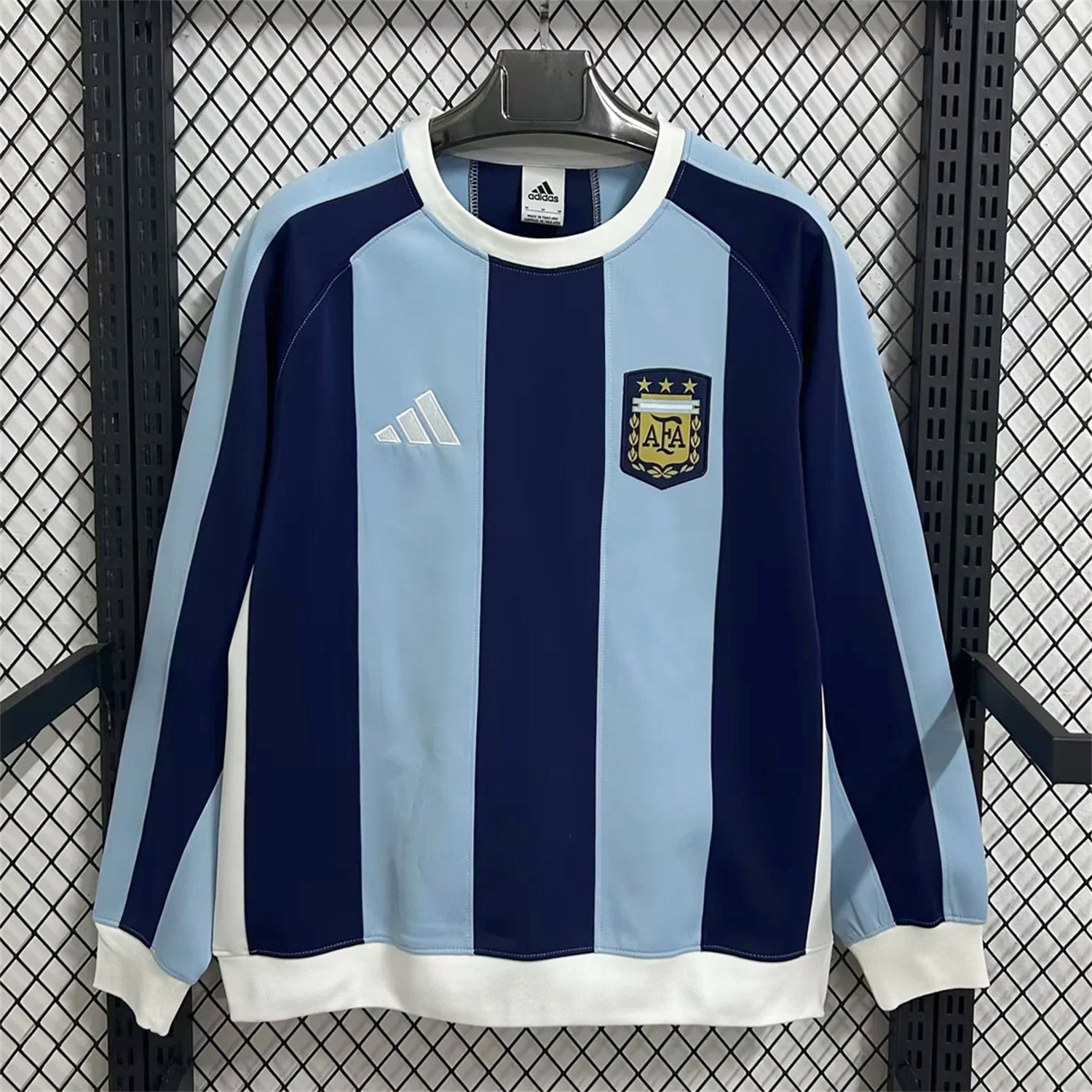 AlphaJersey-Argentina 25-26 Retro Style Unisex Pullover Hoodie