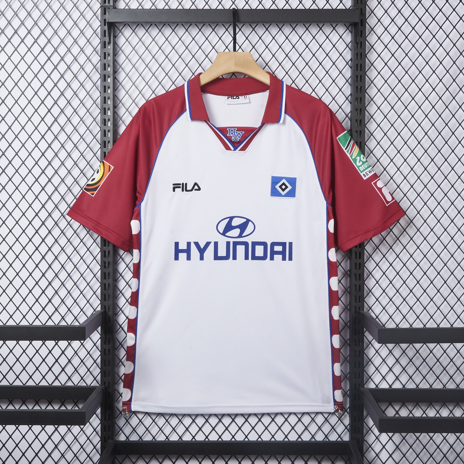 AlphaJersey-Retro Hamburger SV 1999-00 Home Jersey