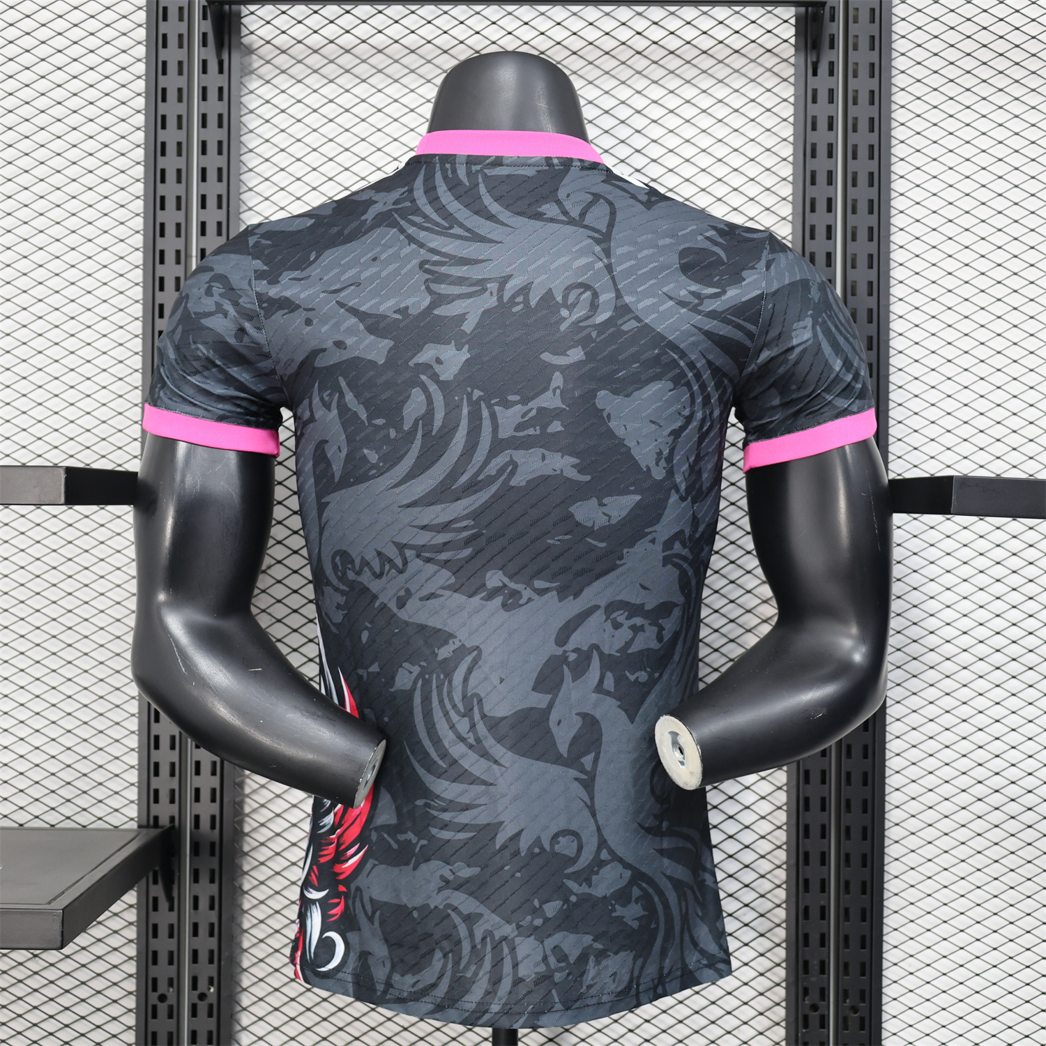 AlphaJersey-Liver.pool 25-26 Red White Liver.pool Bird Black Special Jersey - Player Version