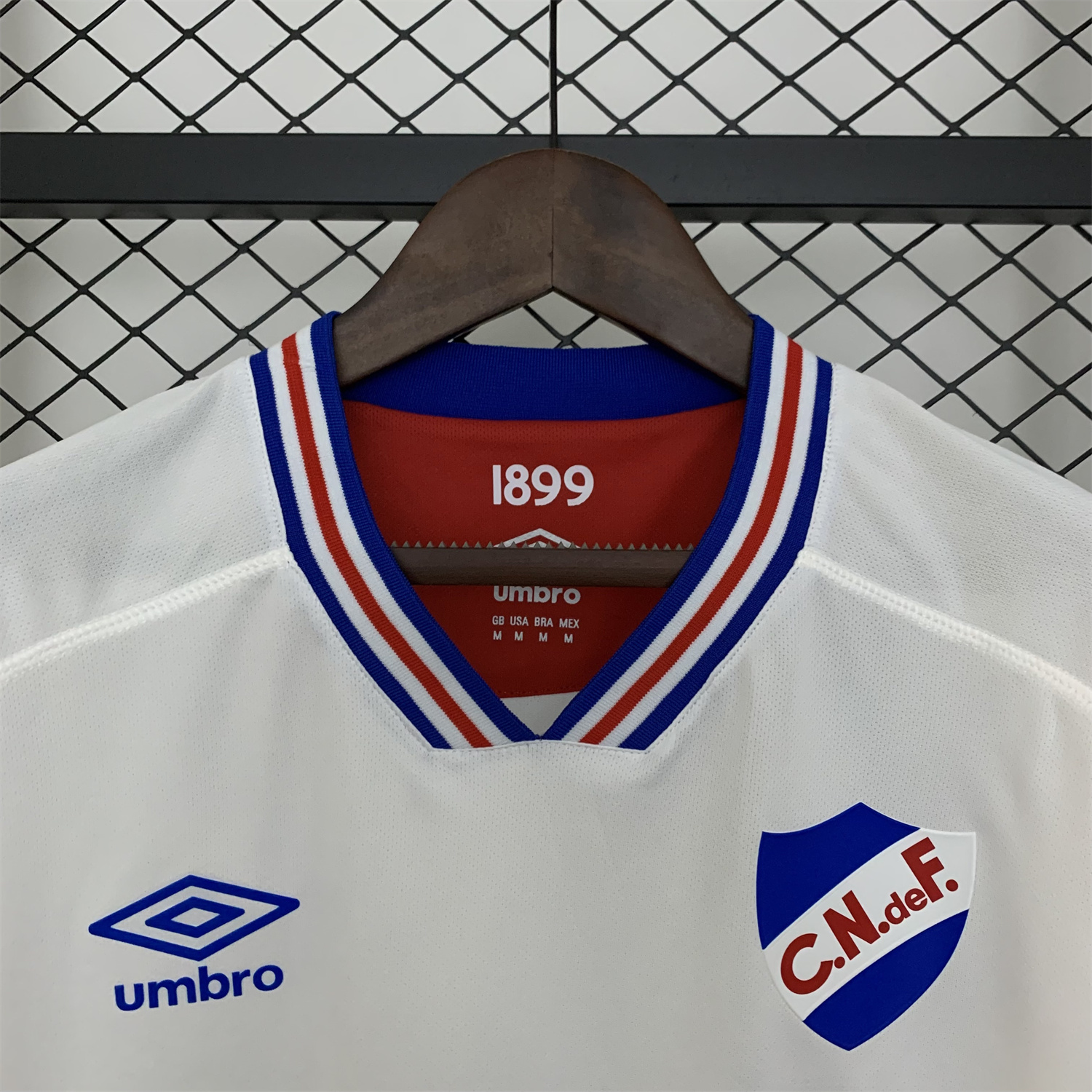 AlphaJersey-Uruguay Nacional Club Nacional de Football 25-26 White Training Jersey - Fans Version
