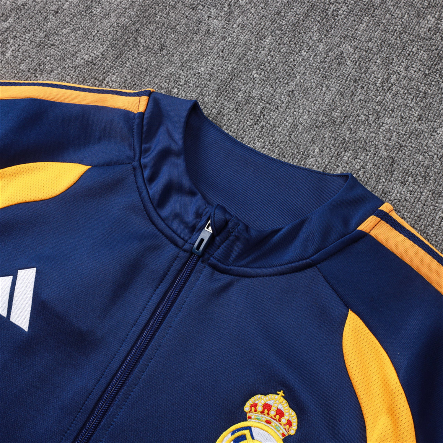 AlphaJersey-Real Madrid 26-27 Long Sleeves Training Set - Yellow Edge Deep Blue Top And Pants