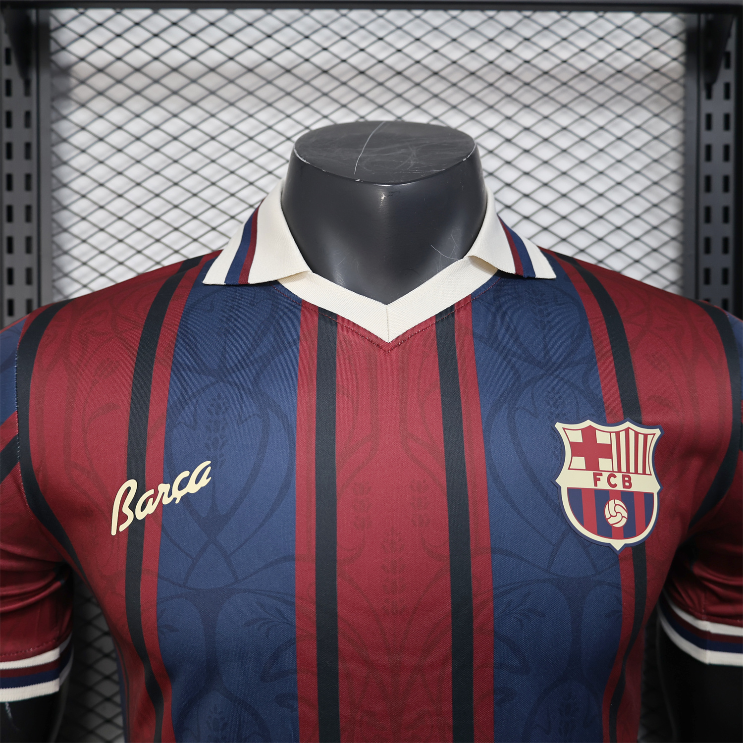 AlphaJersey-Barcelona 25-26 125th Anniversary Retro Style Jersey - Player Version