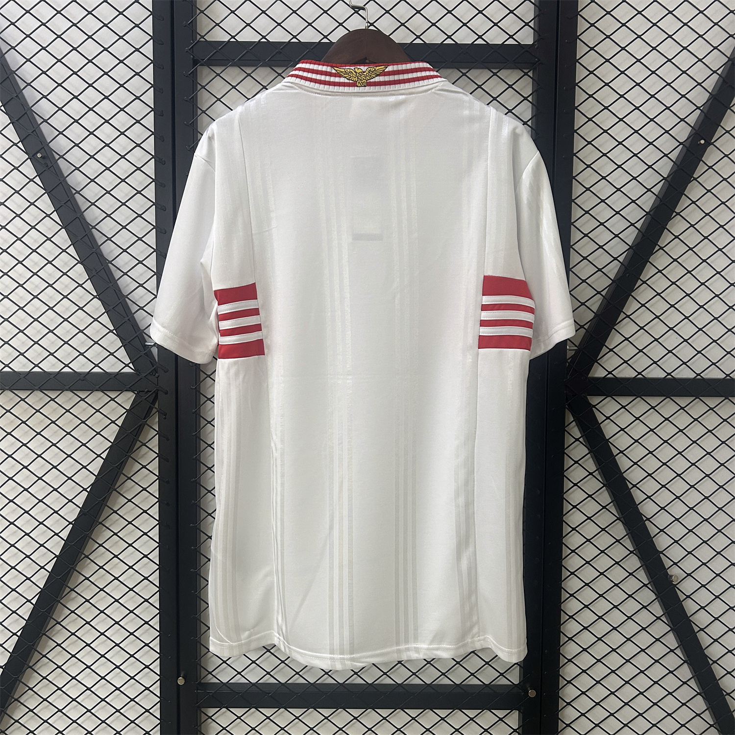 AlphaJersey-Retro Benfica 1997-99 European Away Jersey