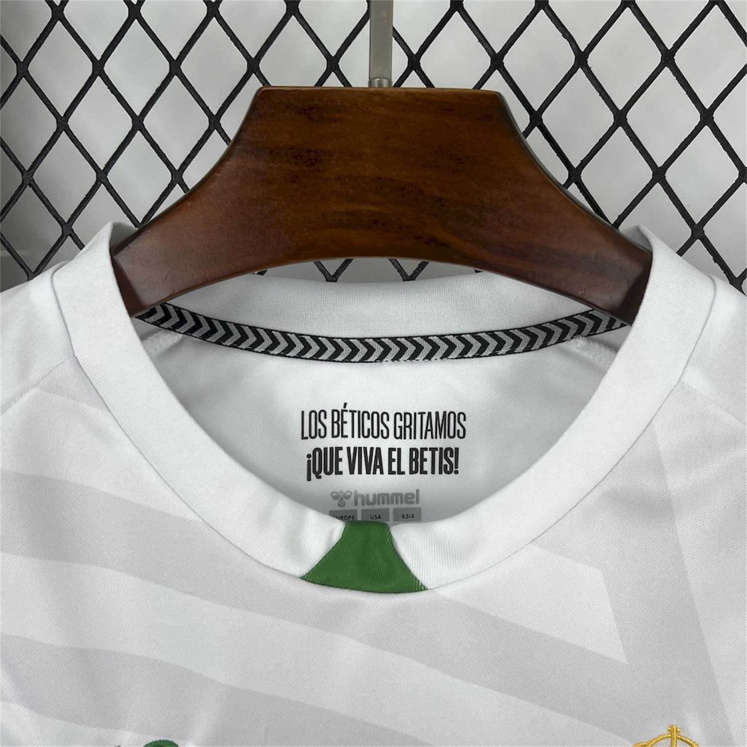 AlphaJersey-Real Betis 25-26 White Goalkeeper Jersey - Fans Version