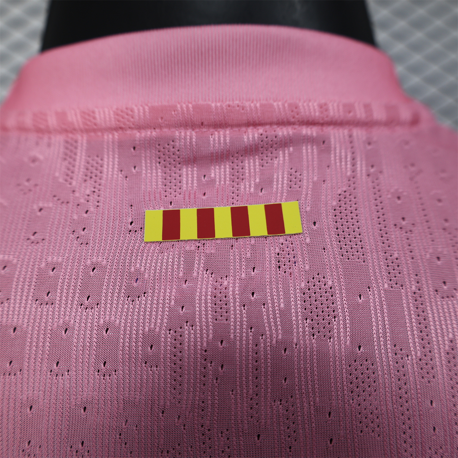 AlphaJersey-Barcelona 25-26 Pink Special Edition Jersey - Player Version
