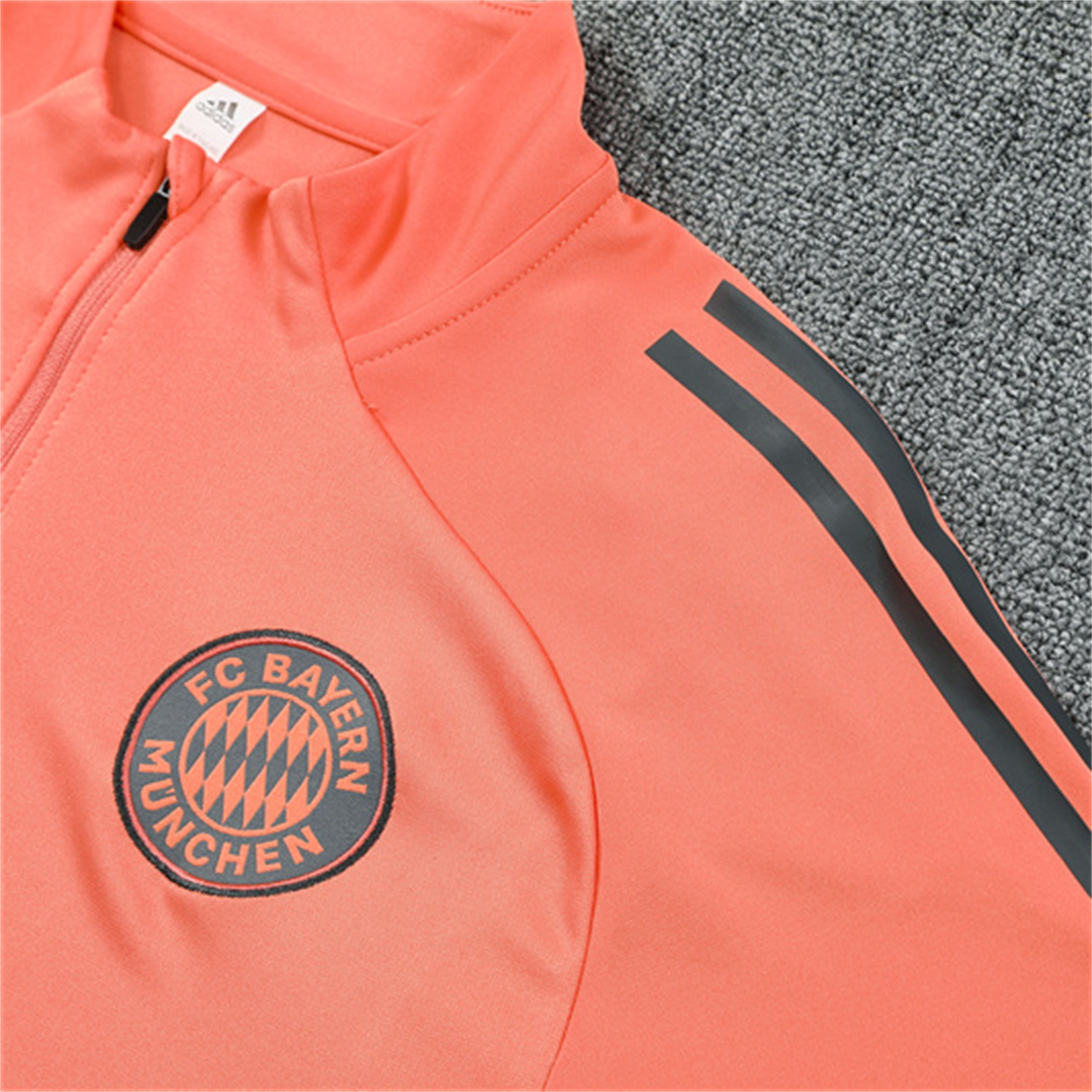 AlphaJersey-Bayern Munich 25-26 Kid Long Sleeves Training Set - Orange Top & Gray Pants