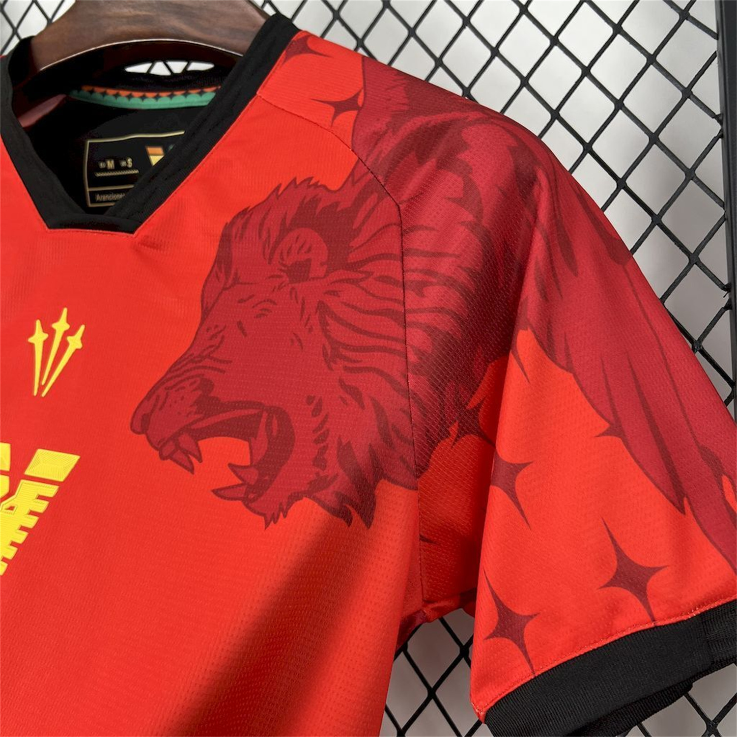 AlphaJersey-Venezia FC 25-26 Fourth Red Unsponsored Jersey - Fans Version
