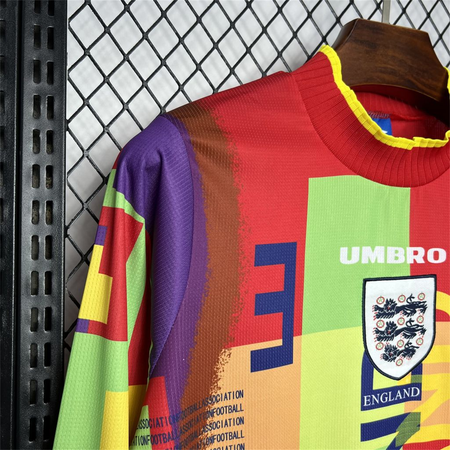 AlphaJersey-Retro England 1996 Red Goalkeeper Long Sleeve Jersey