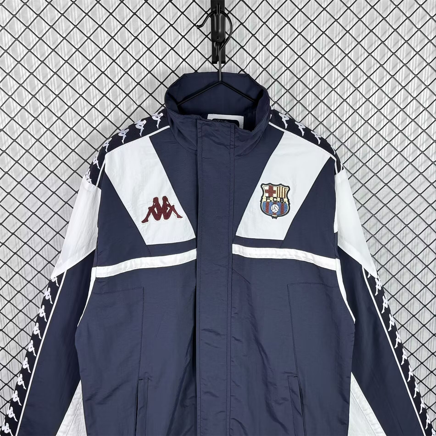 AlphaJersey-Retro Barcelona 1994-95 Windbreaker Jacket - Black