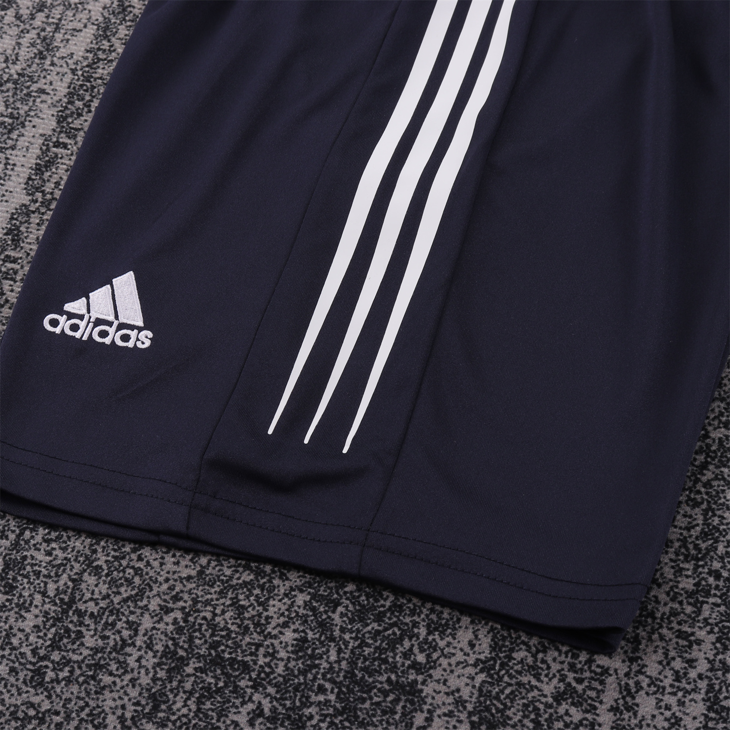 AlphaJersey-Retro Real Madrid 04-05 Away Kids Kit