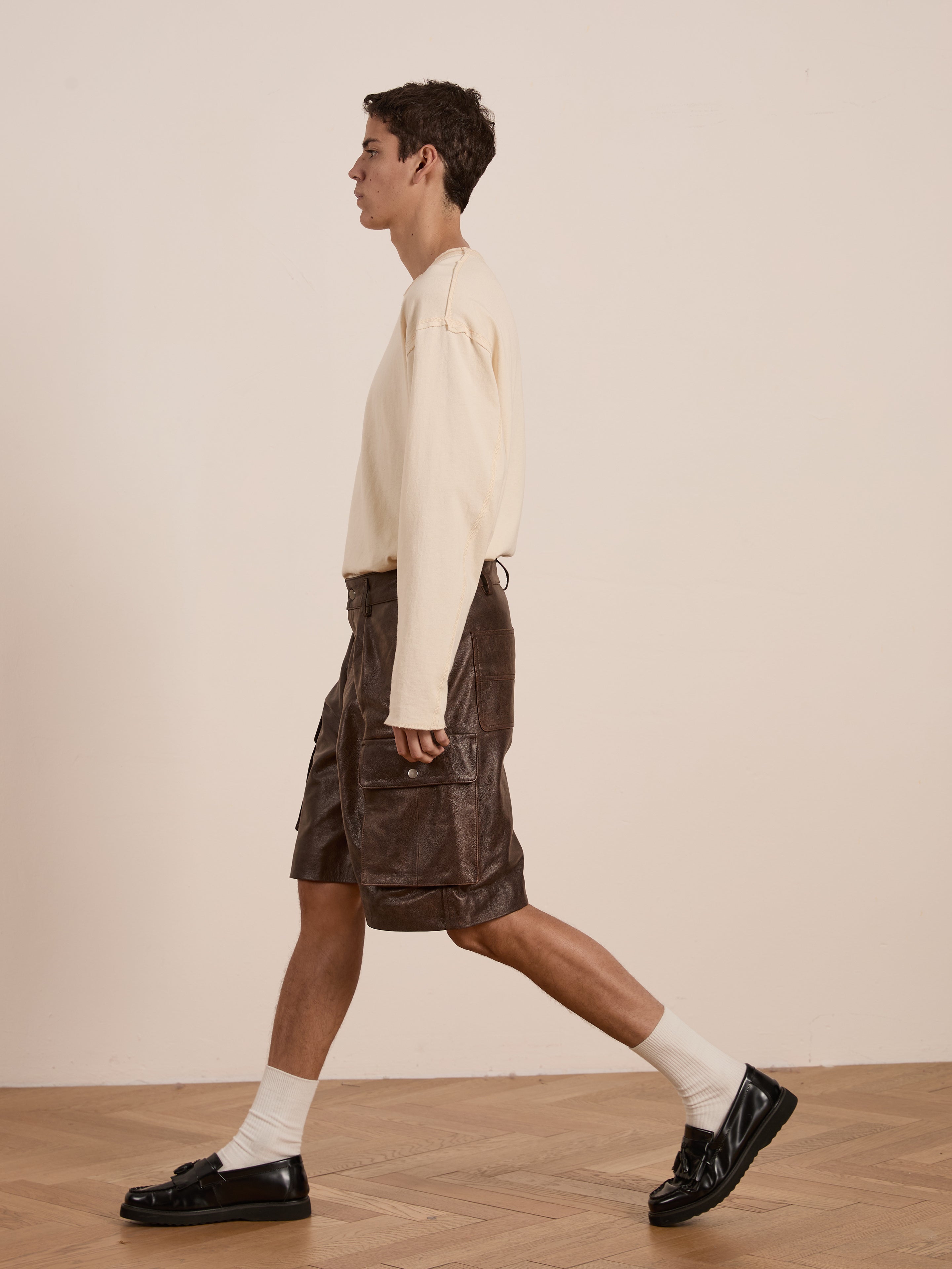 Dusk Distressed Genuine Leather Cargo Shorts | Modern Menswear by yycbvcnbmmnbm