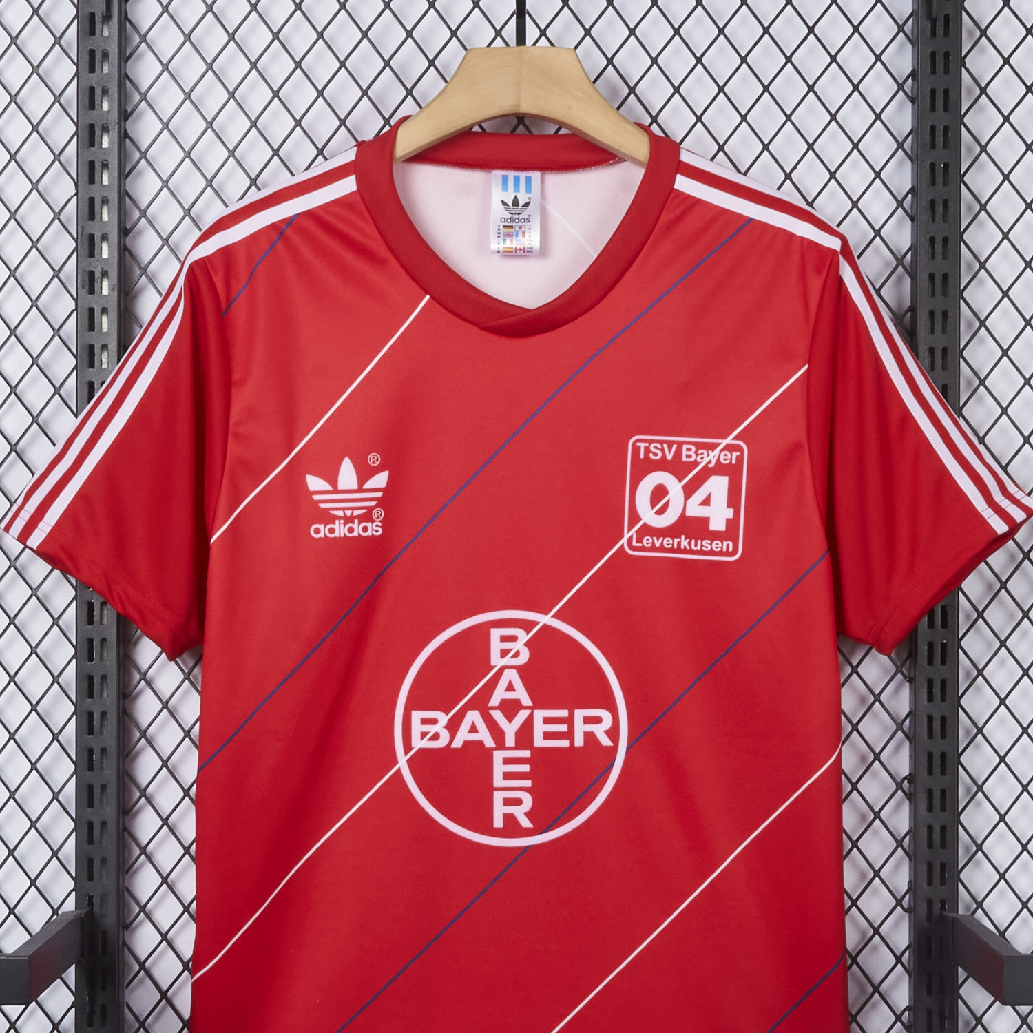 AlphaJersey-Retro Bayer 04 Leverkusen 1987-88 Home Red Jersey