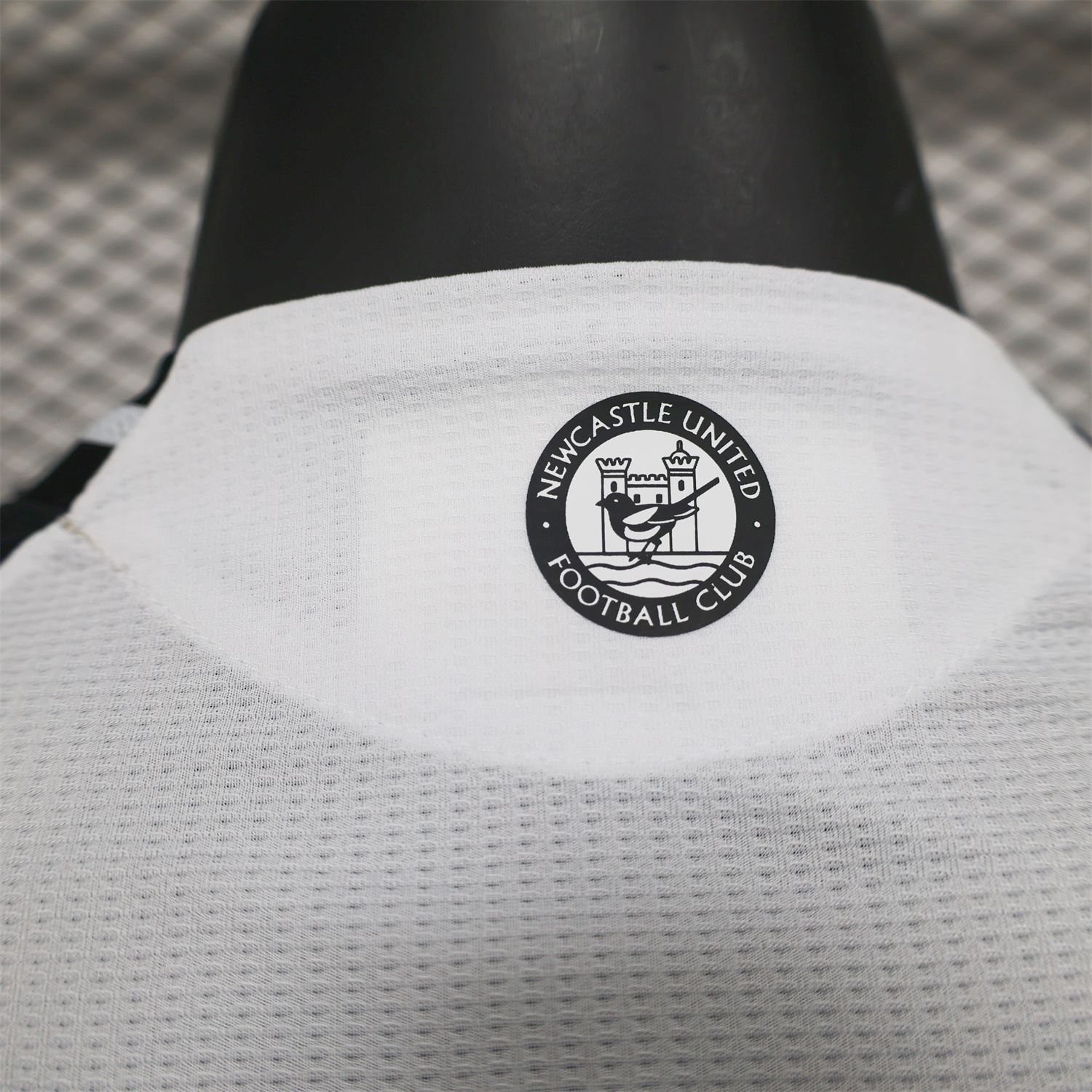 AlphaJersey-Newcastle United 2025 CARABAO CUP FINAL Home Jersey - Player Version
