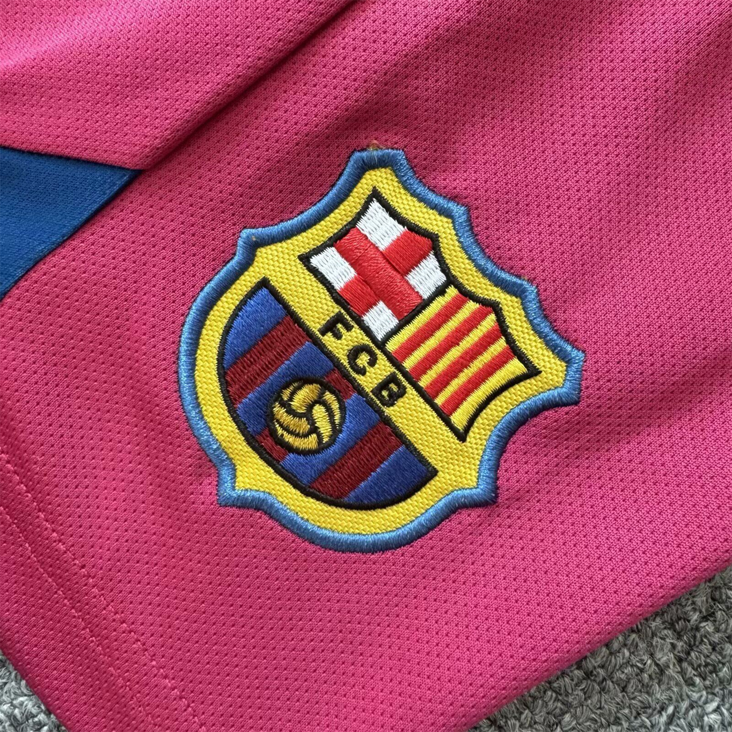 AlphaJersey-Retro Barcelona 06-07 Home Long Sleeve Kids Kit