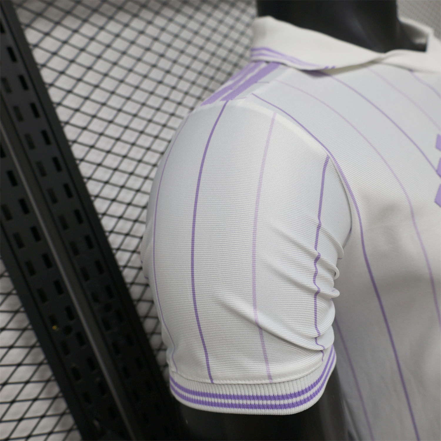 AlphaJersey-Real Madrid 25-26 Retro Style White Polo Jersey - Player Version