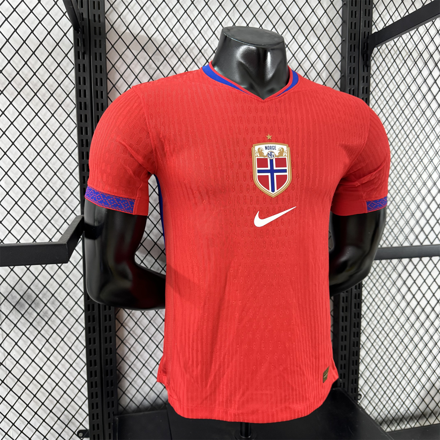 AlphaJersey-Norway 25-26 Home Women's Team Home Jersey - Men's Player Version