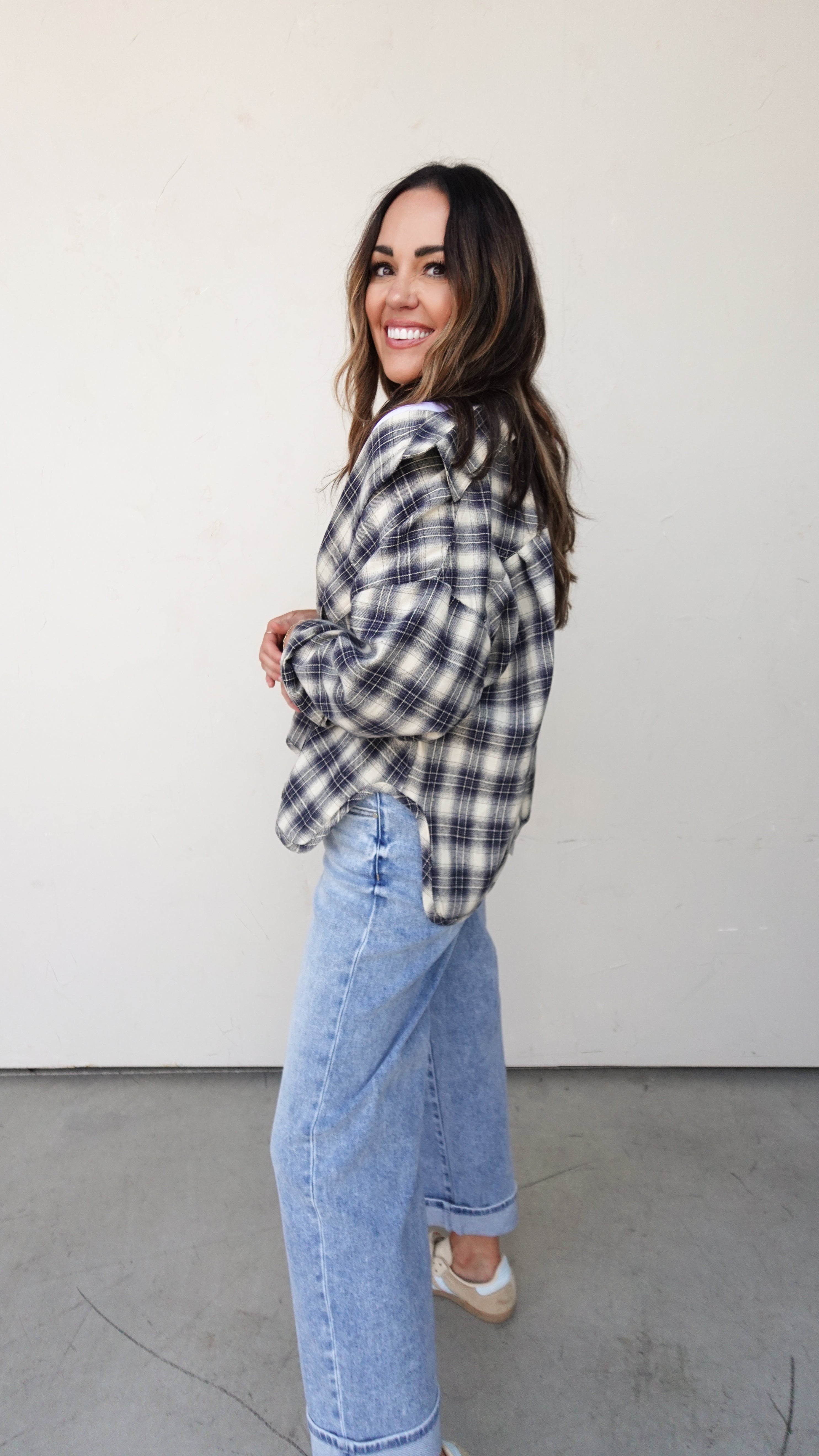 Navy Plaid Flannel | Elegant Women's Fashion by coolavocek