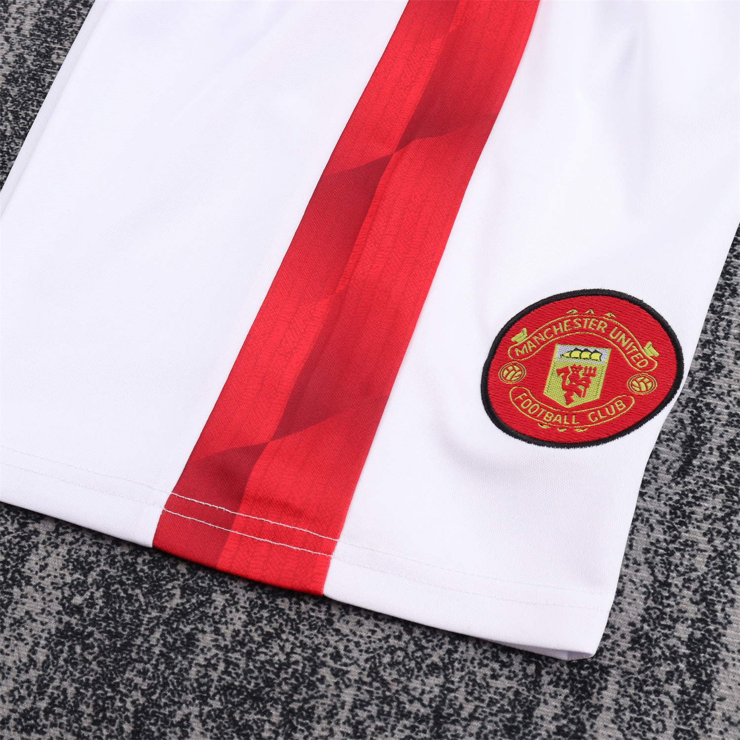 AlphaJersey-Retro Manchester United 1996-97 Home Kids Kit