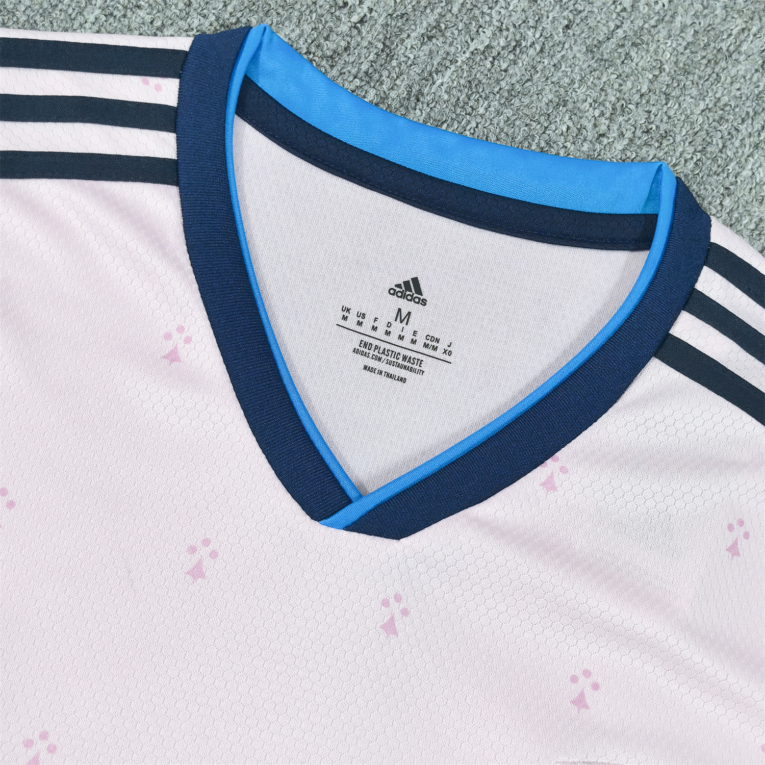 AlphaJersey-Retro Arsenal 2022-23 Third Jersey